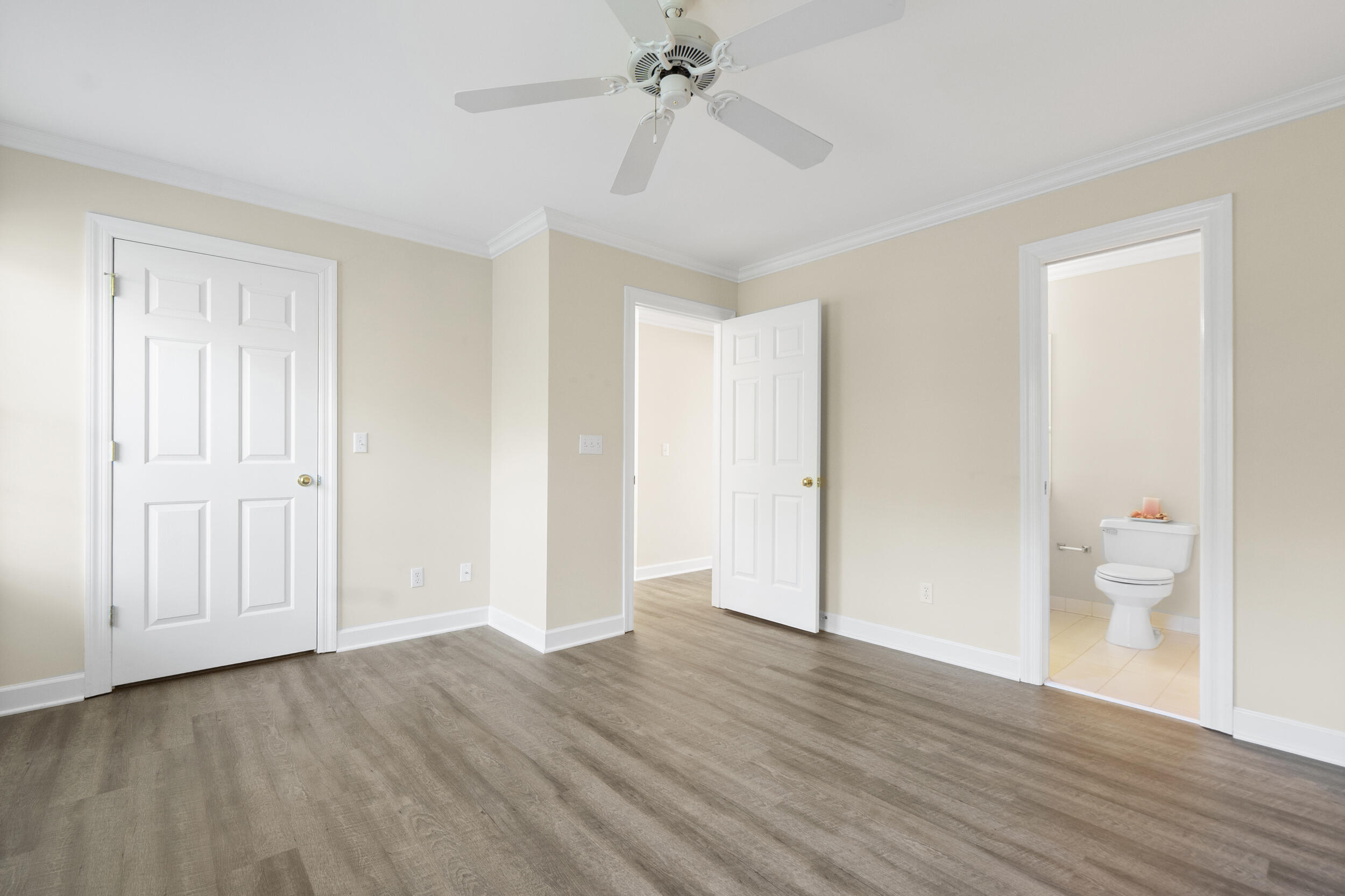 1160 Heritage Landing Drive