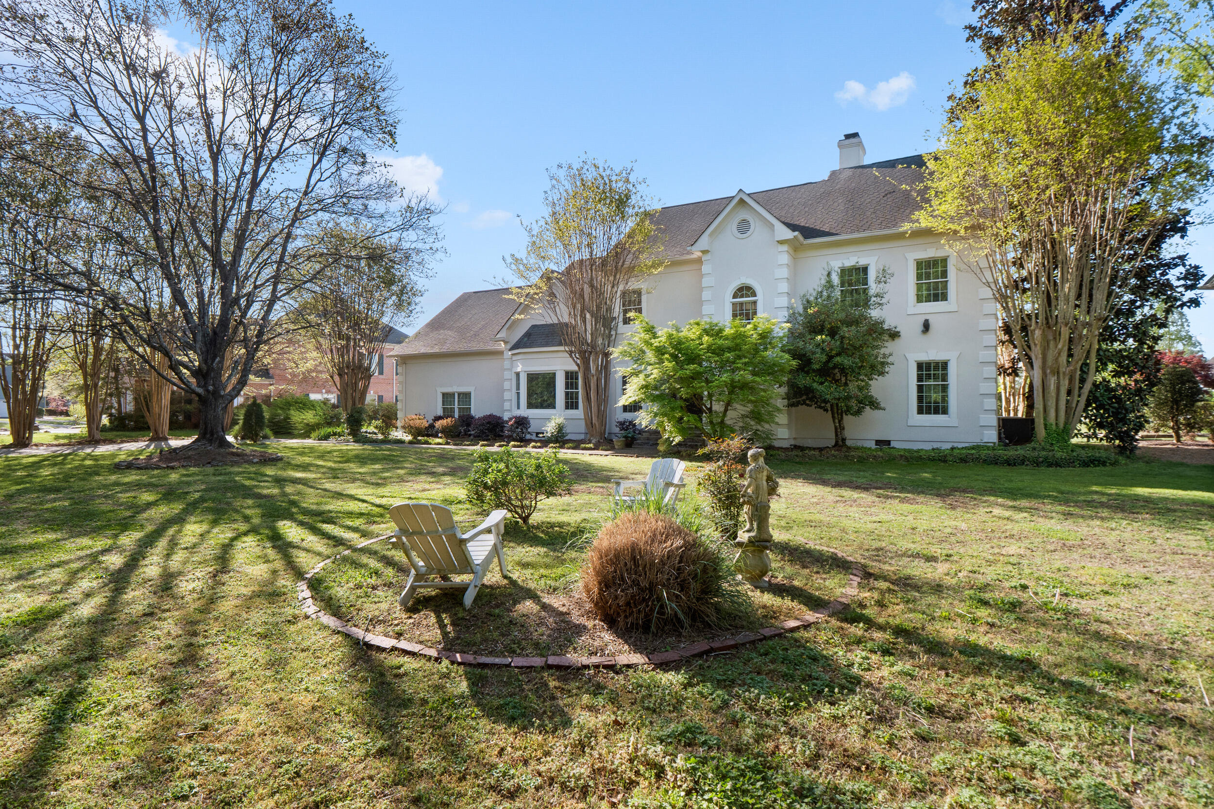 1160 Heritage Landing Drive