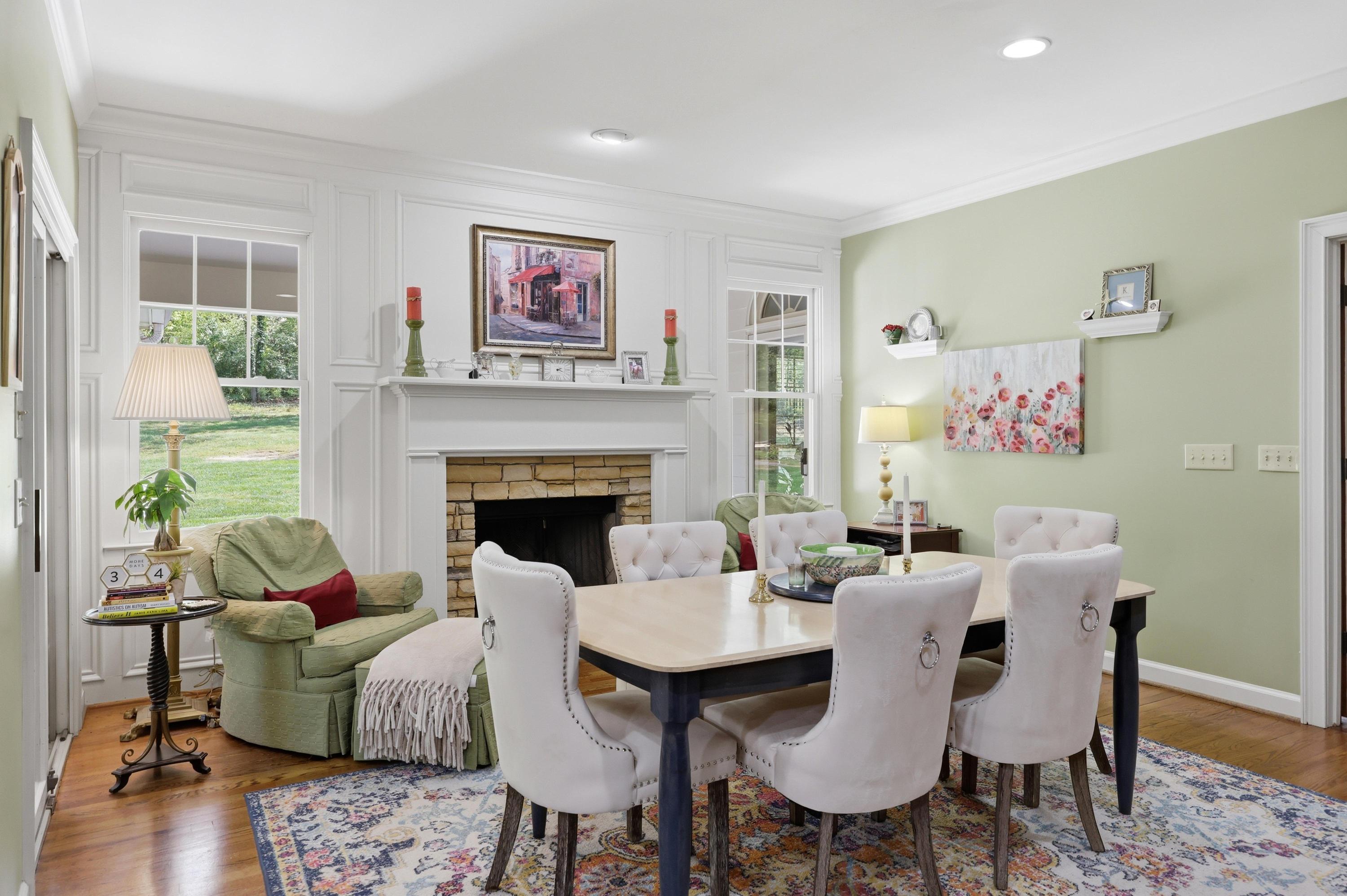 15 Middle Creek Road