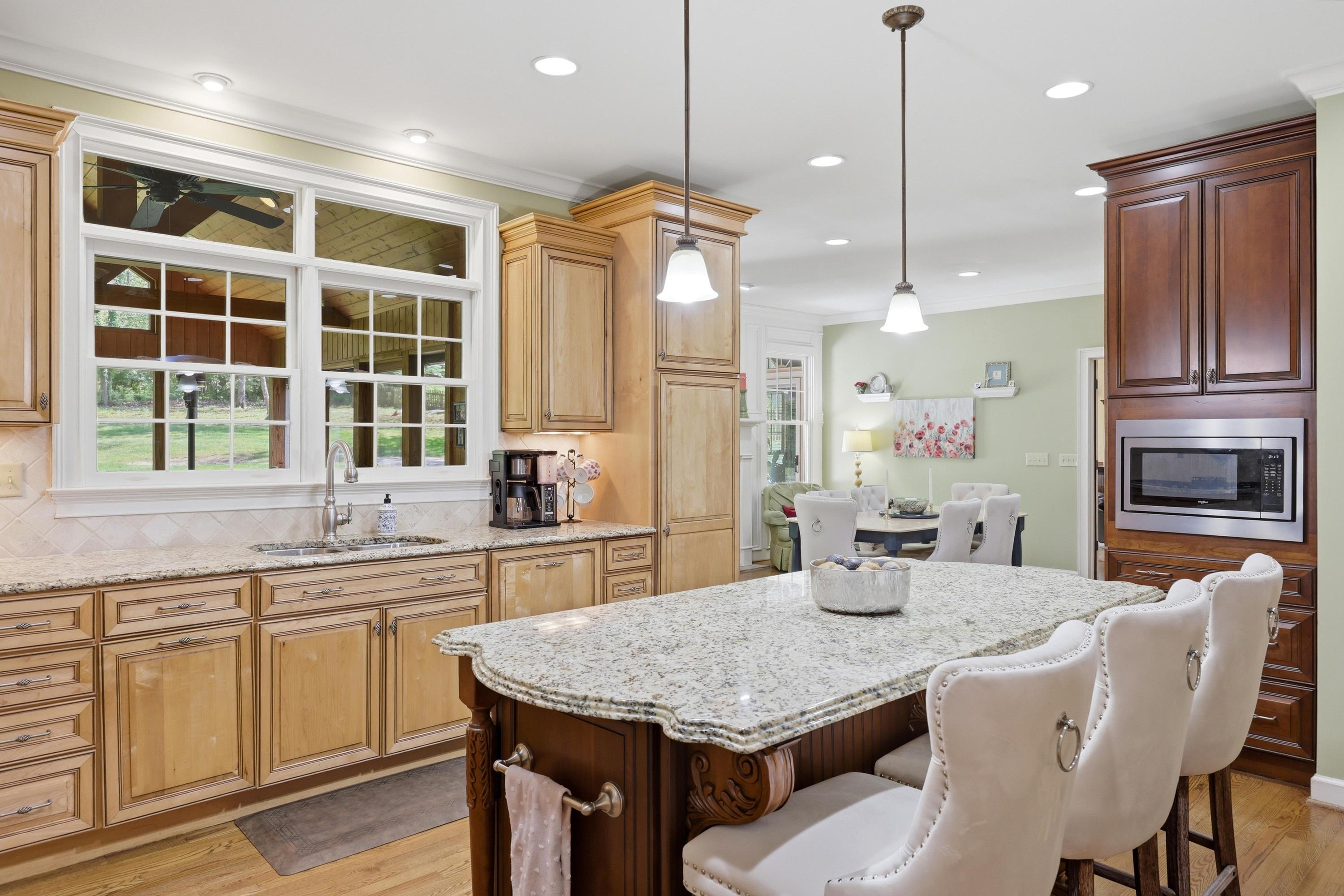 15 Middle Creek Road