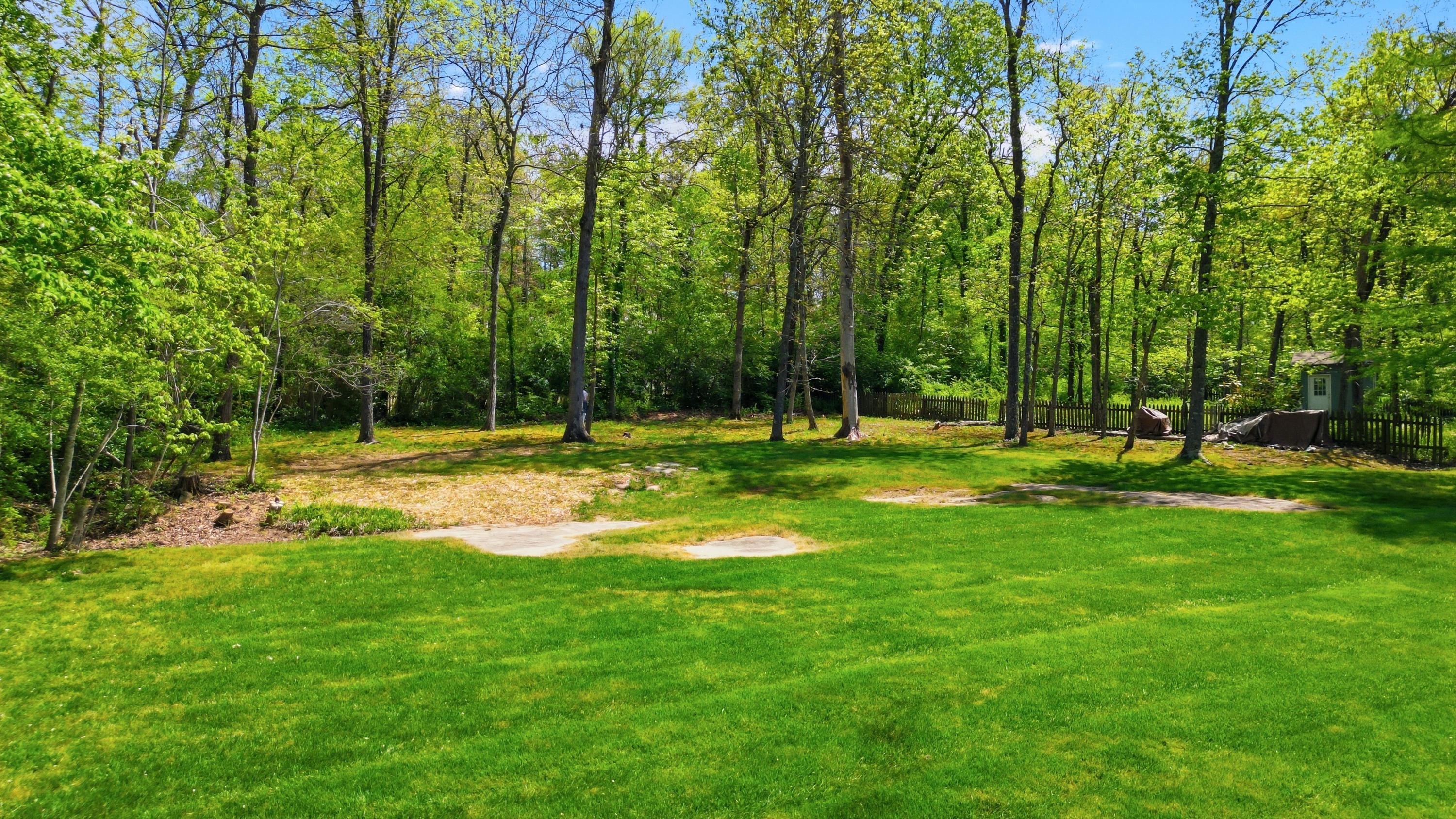 15 Middle Creek Road