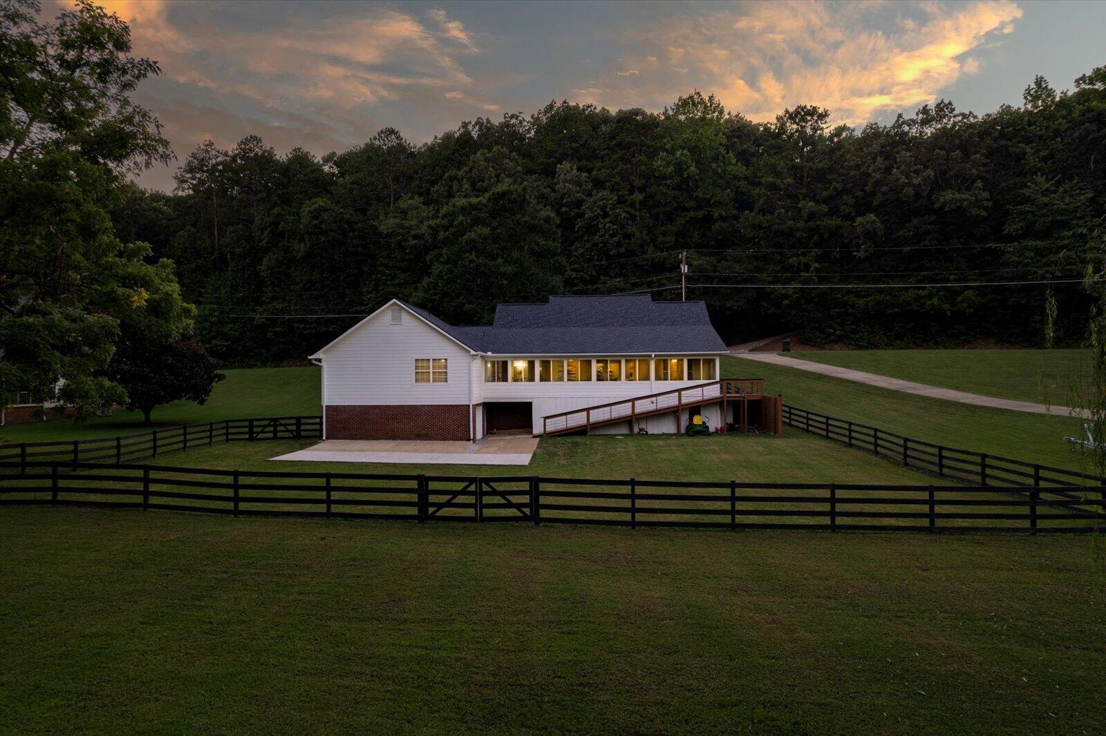 7350 Wolftever Trail