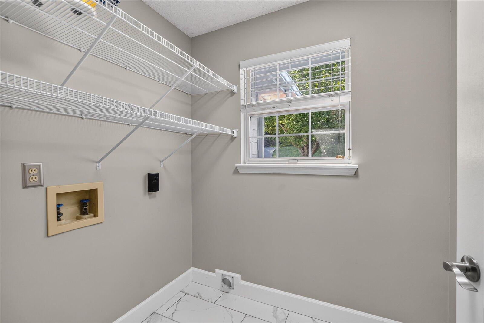 7350 Wolftever Trail