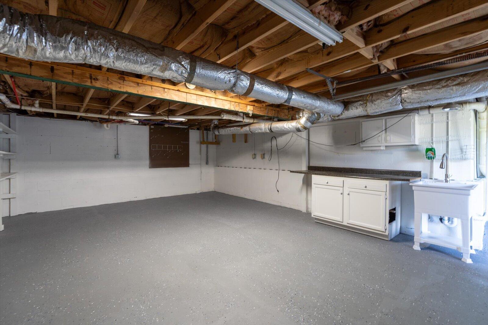 7350 Wolftever Trail