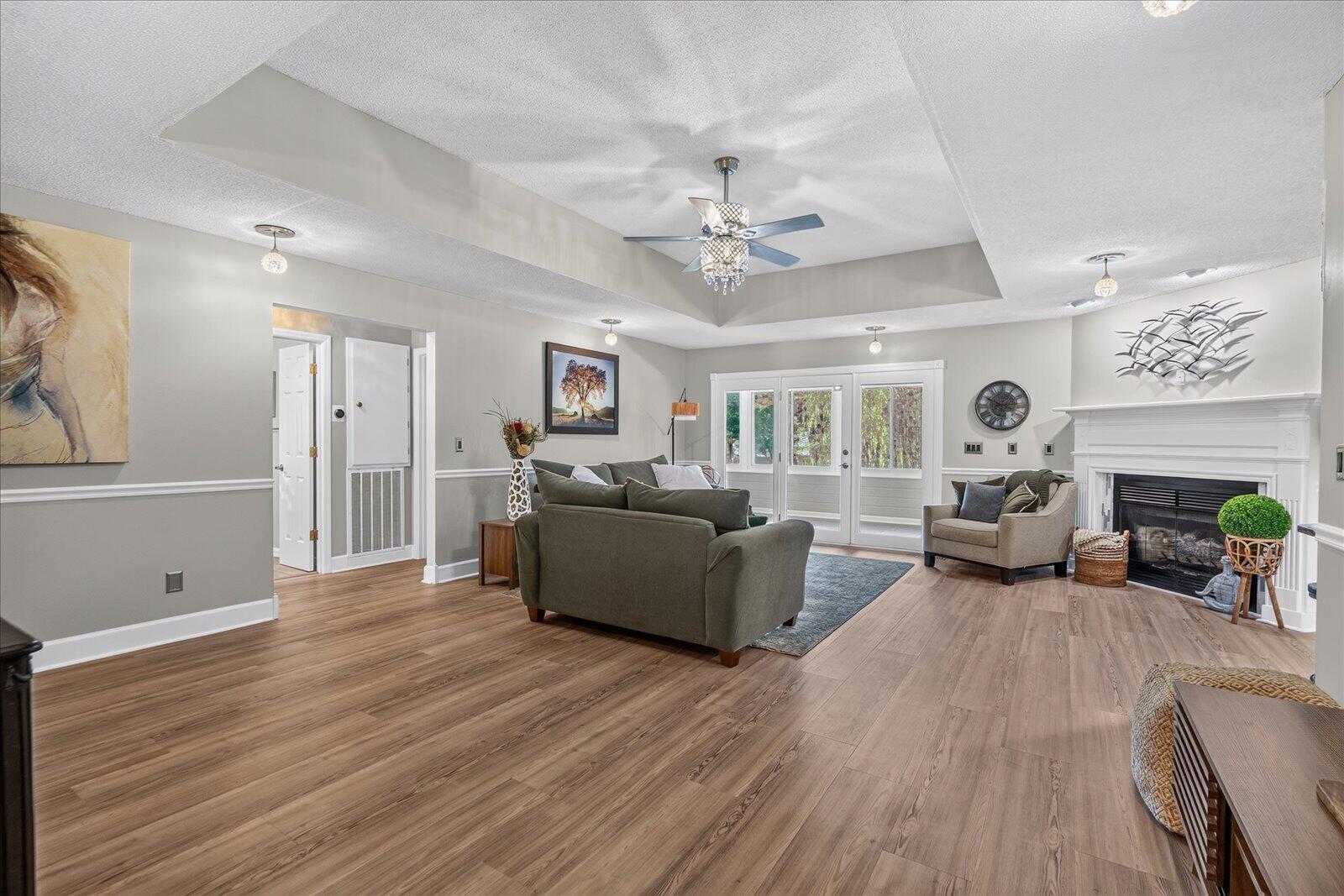 7350 Wolftever Trail