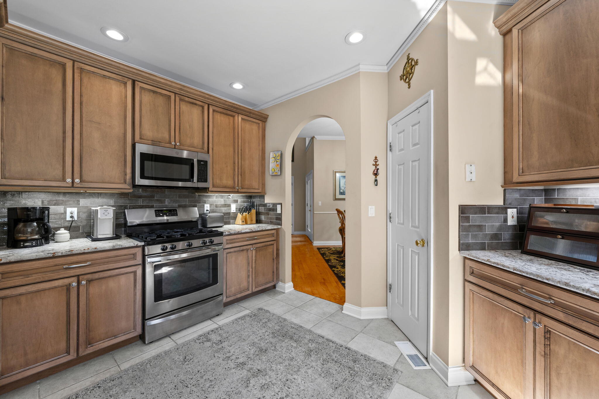 1057 Harbor Crest Drive
