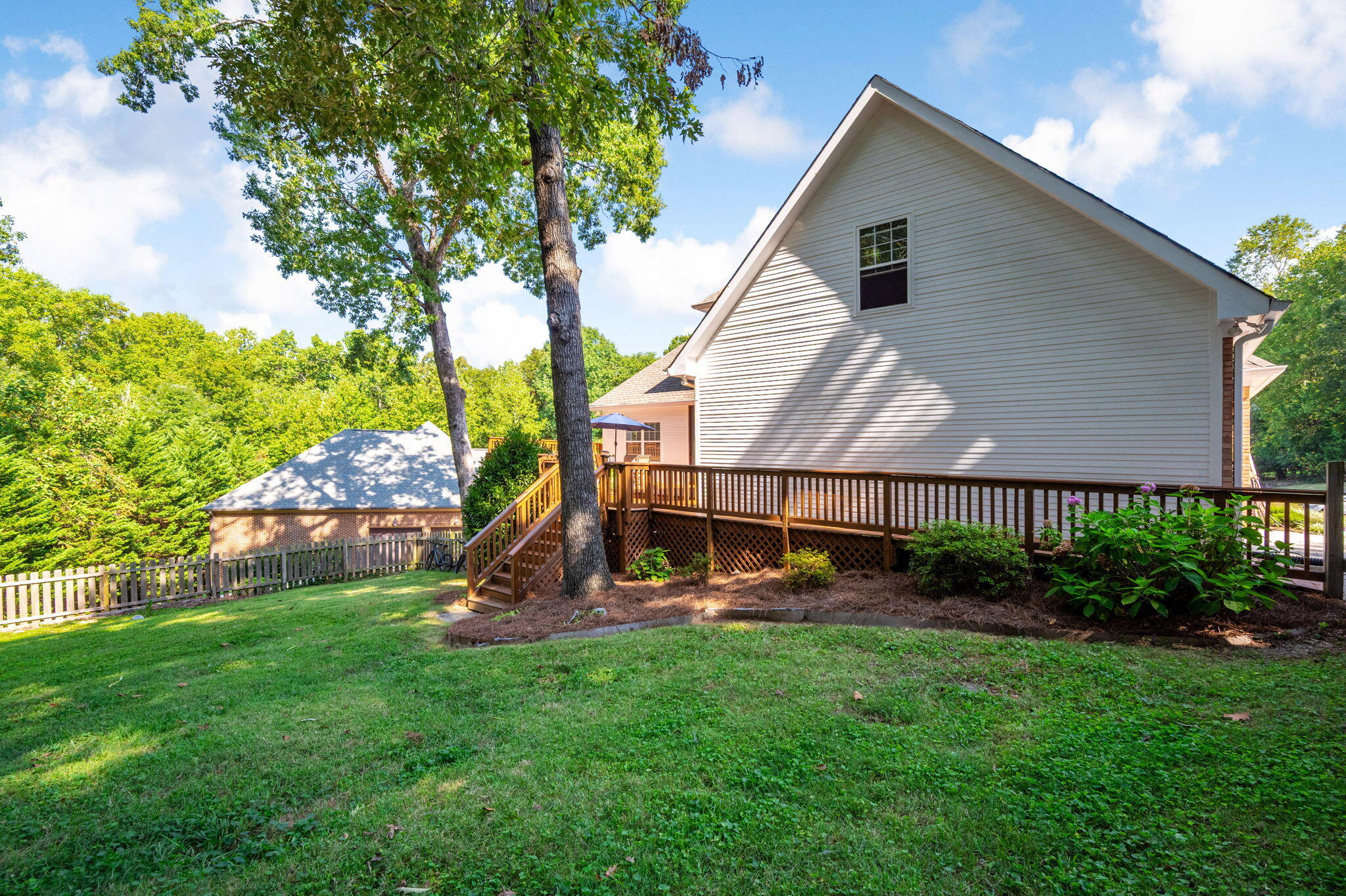 1057 Harbor Crest Drive