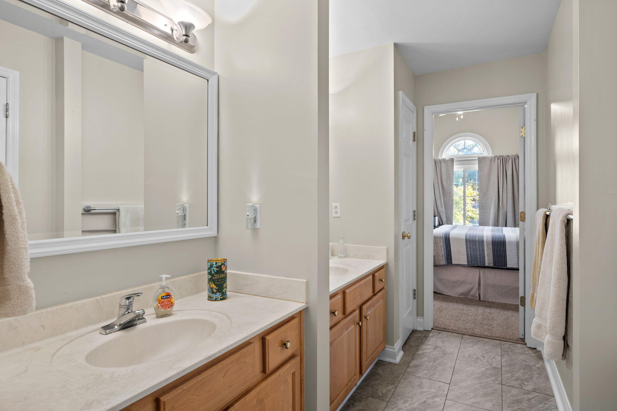 1057 Harbor Crest Drive