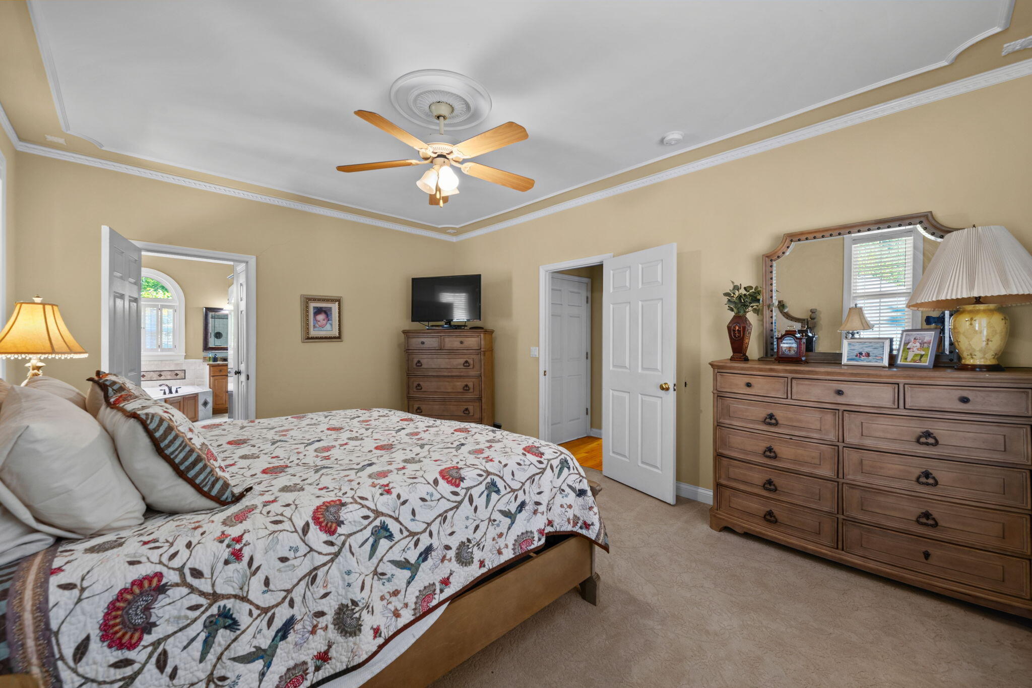 1057 Harbor Crest Drive