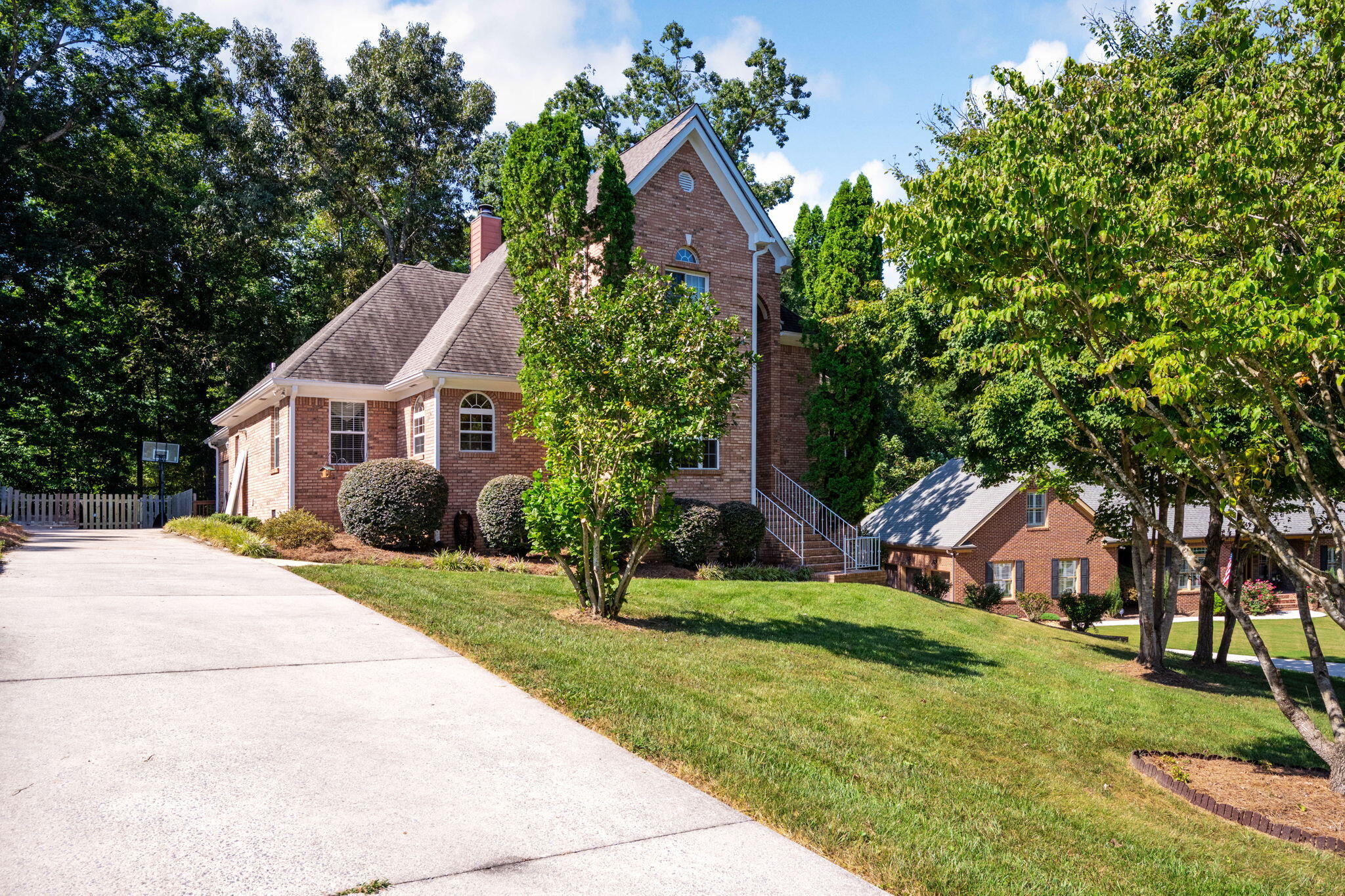 1057 Harbor Crest Drive