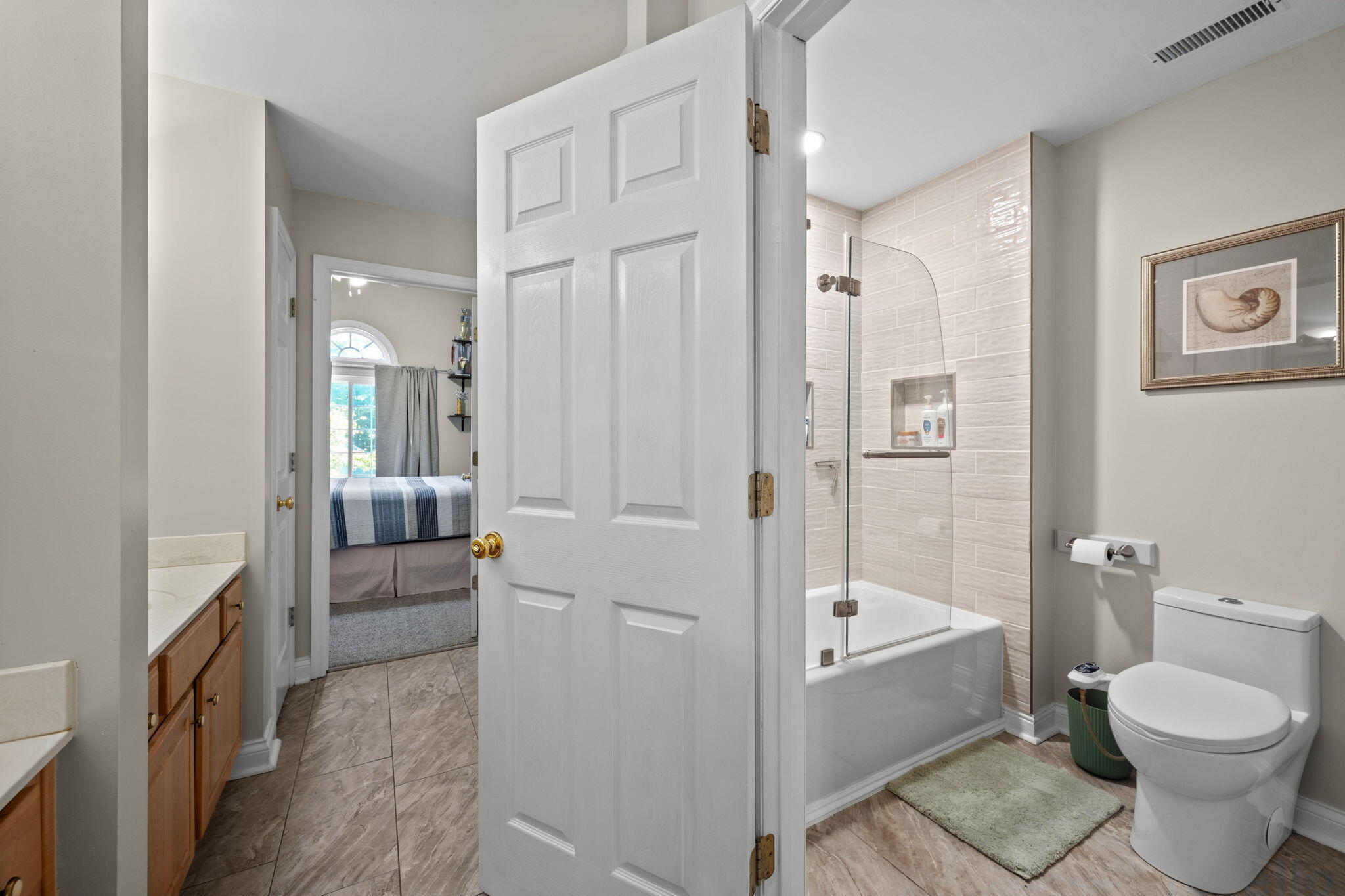 1057 Harbor Crest Drive