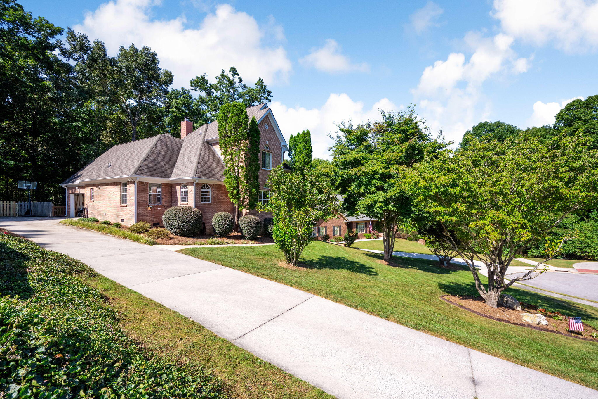 1057 Harbor Crest Drive