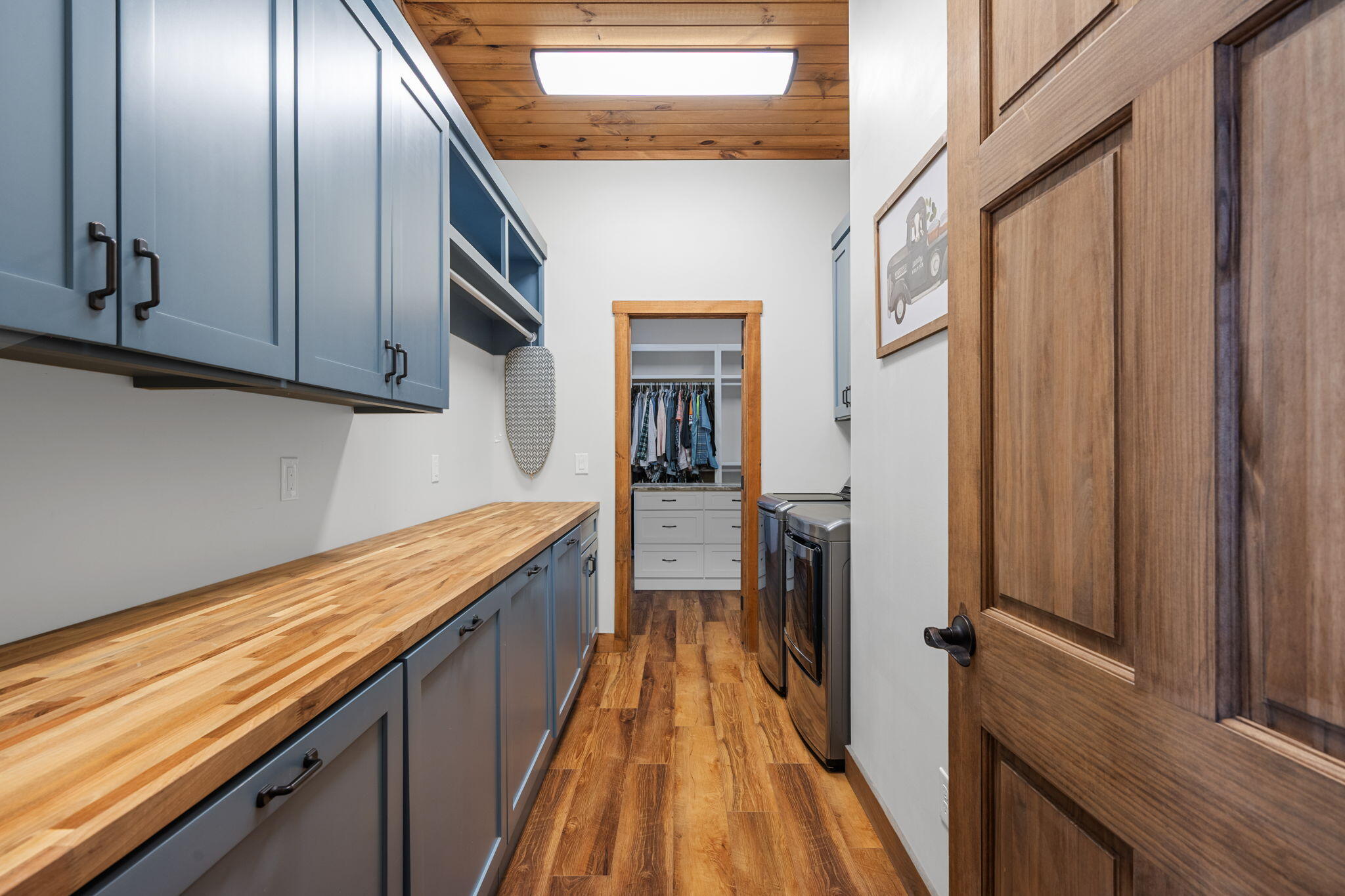 520 Bluff Mountain Drive