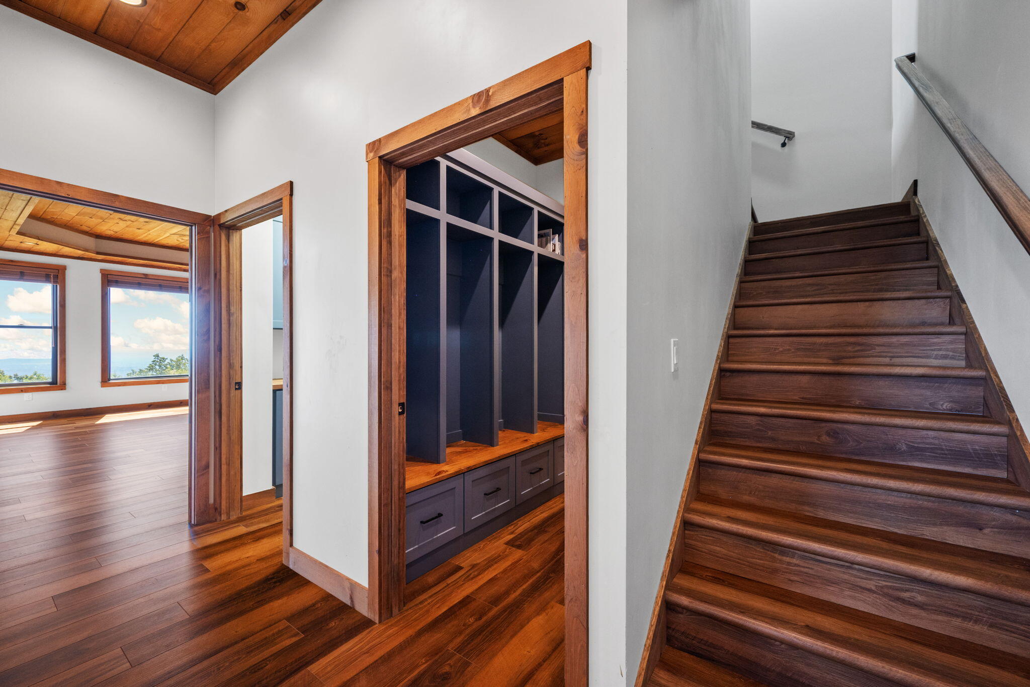 520 Bluff Mountain Drive