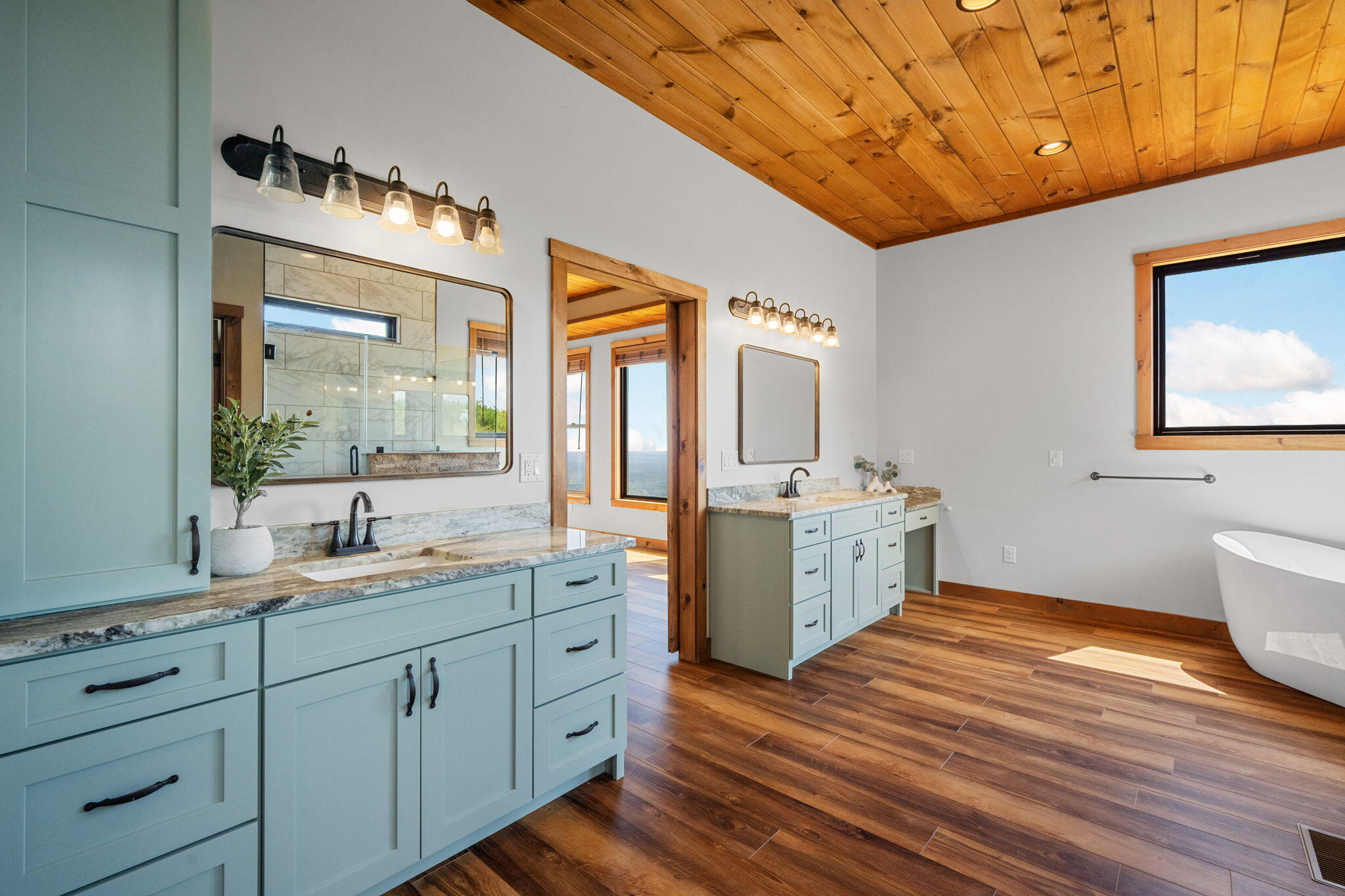 520 Bluff Mountain Drive