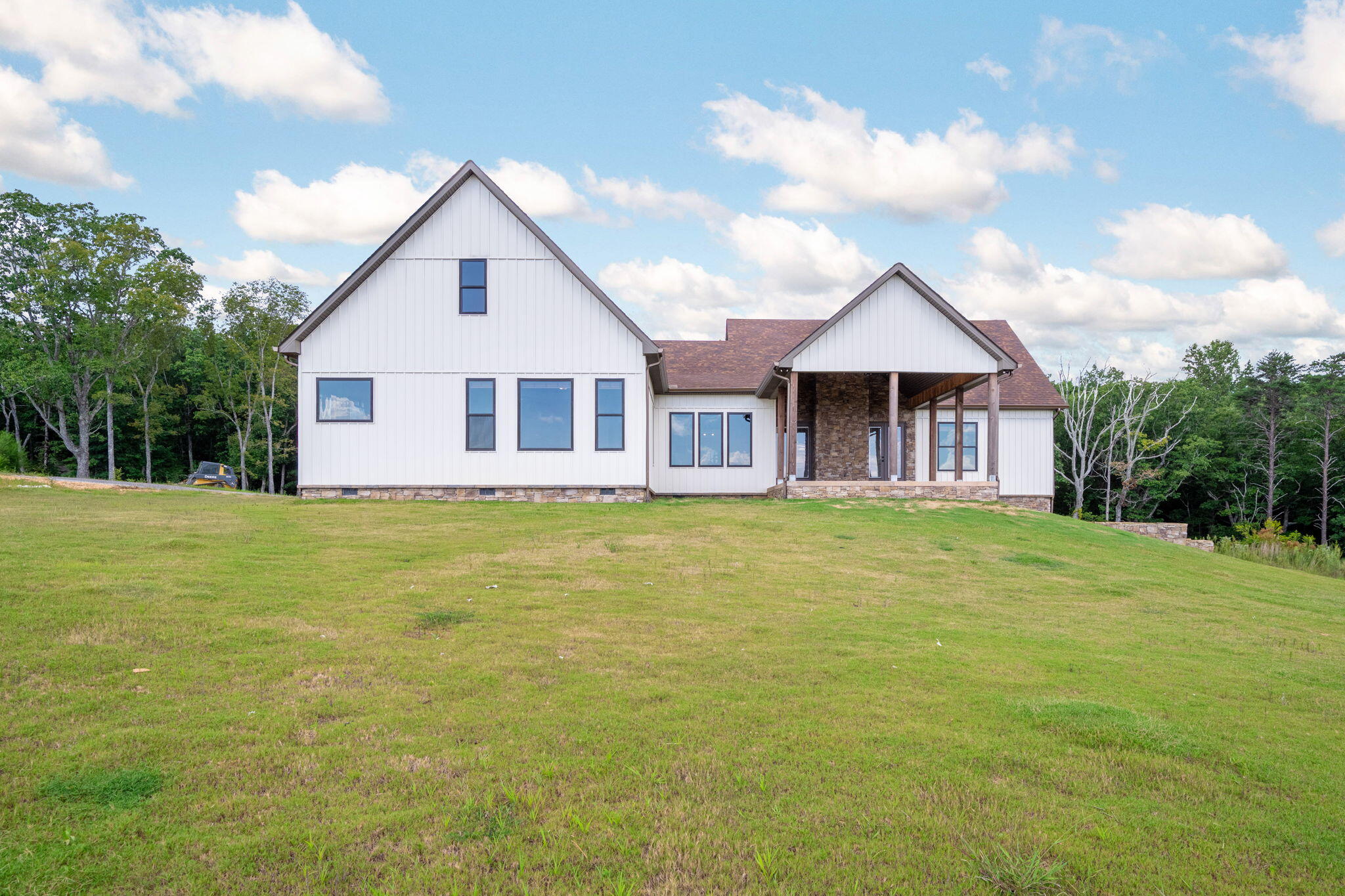 520 Bluff Mountain Drive
