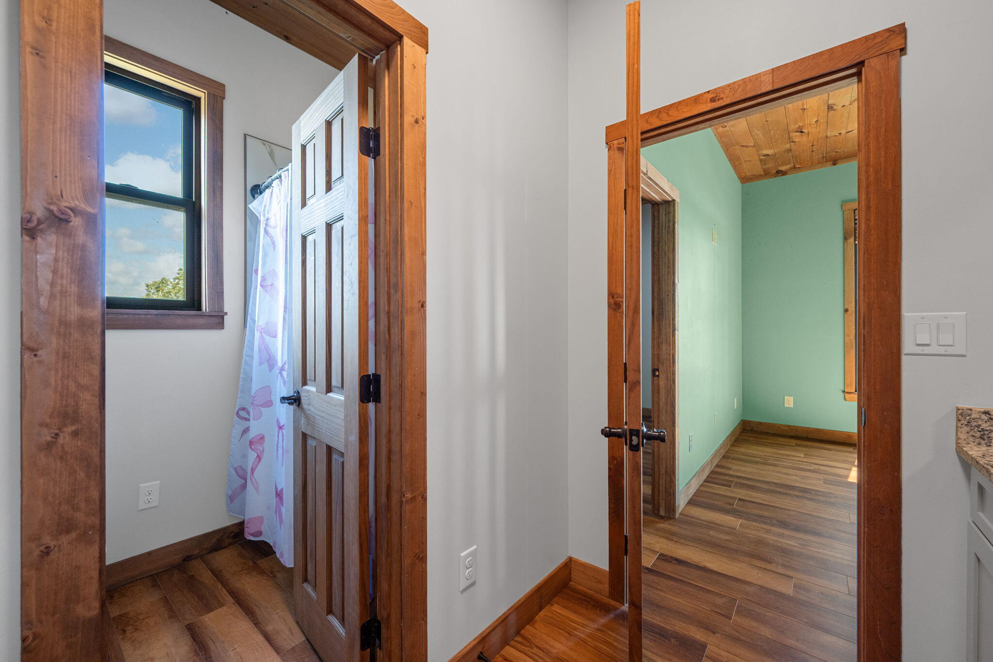 520 Bluff Mountain Drive