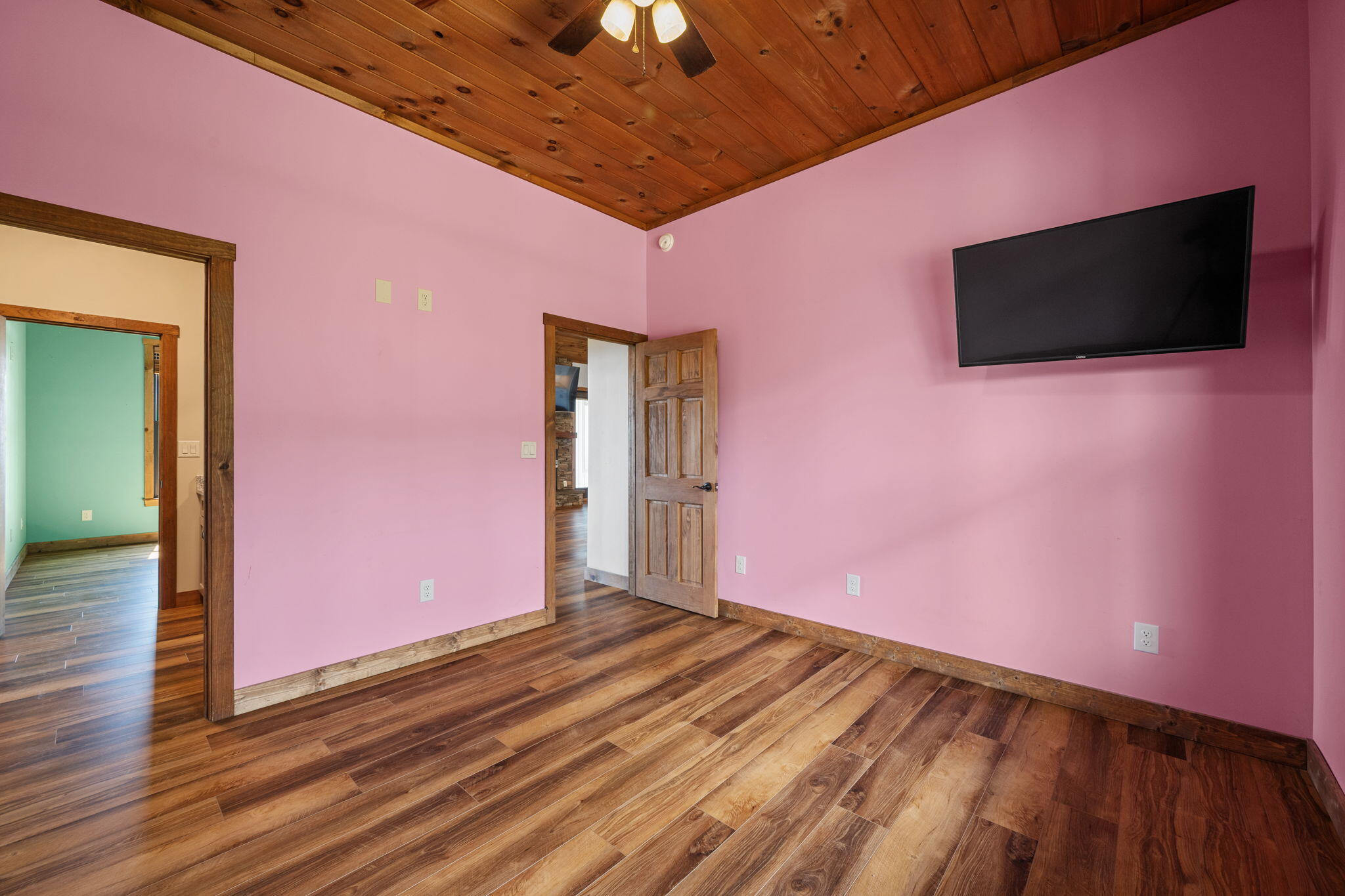 520 Bluff Mountain Drive