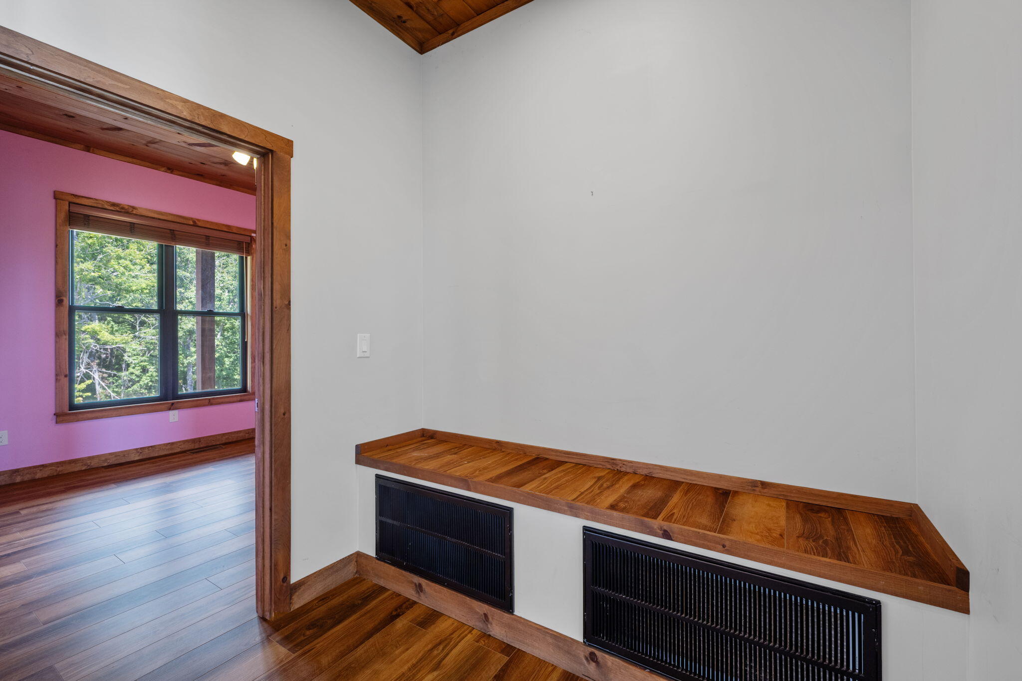 520 Bluff Mountain Drive