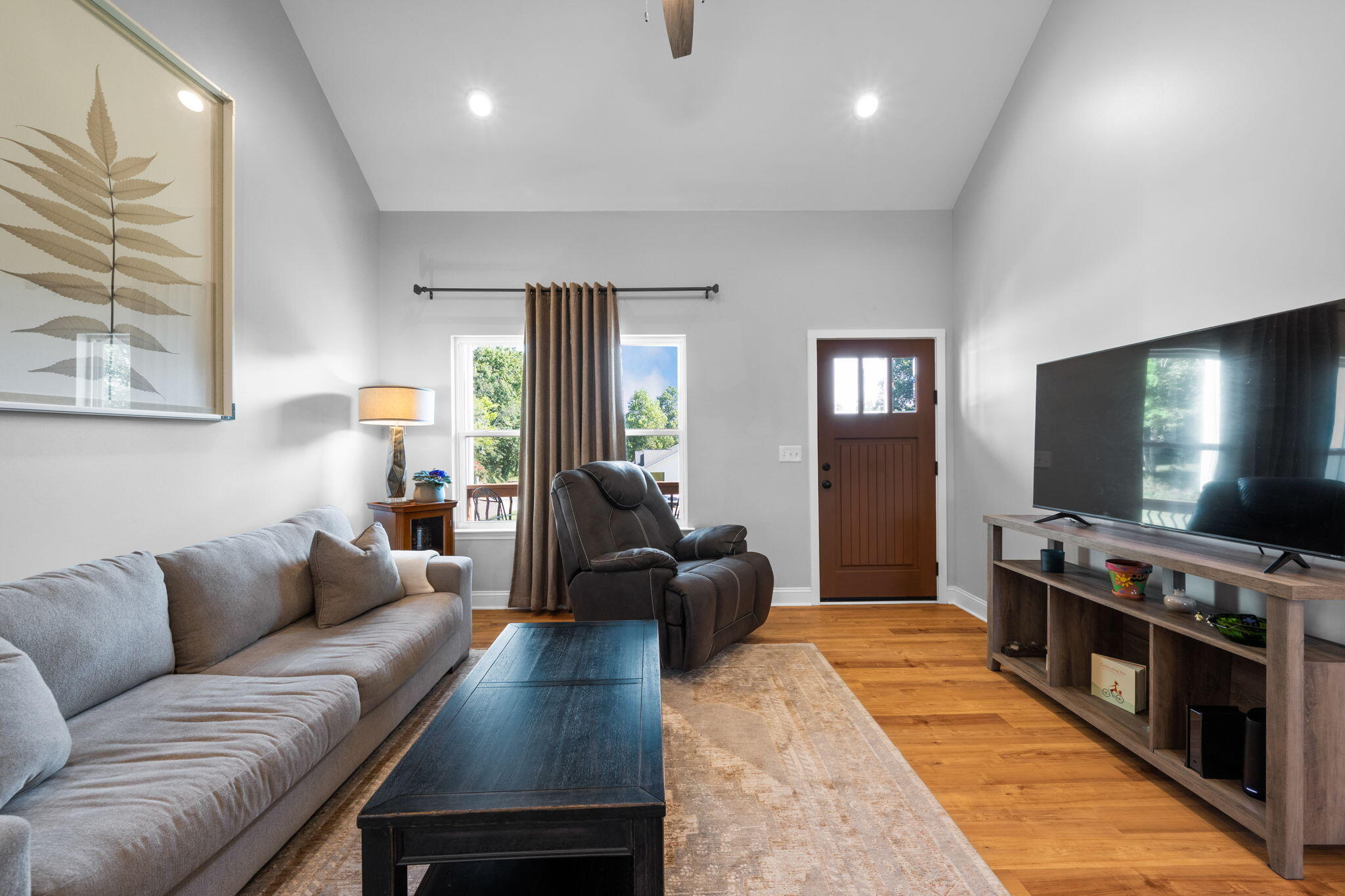 106 Forest Hill Lane