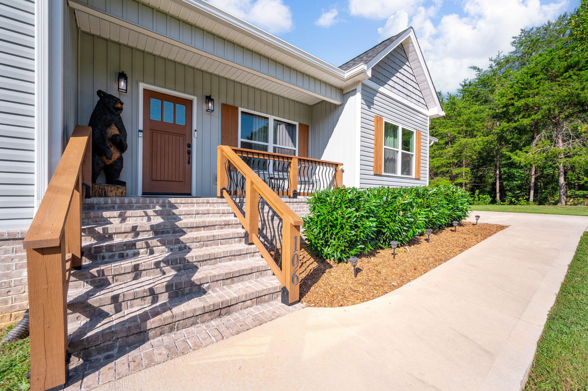 106 Forest Hill Lane