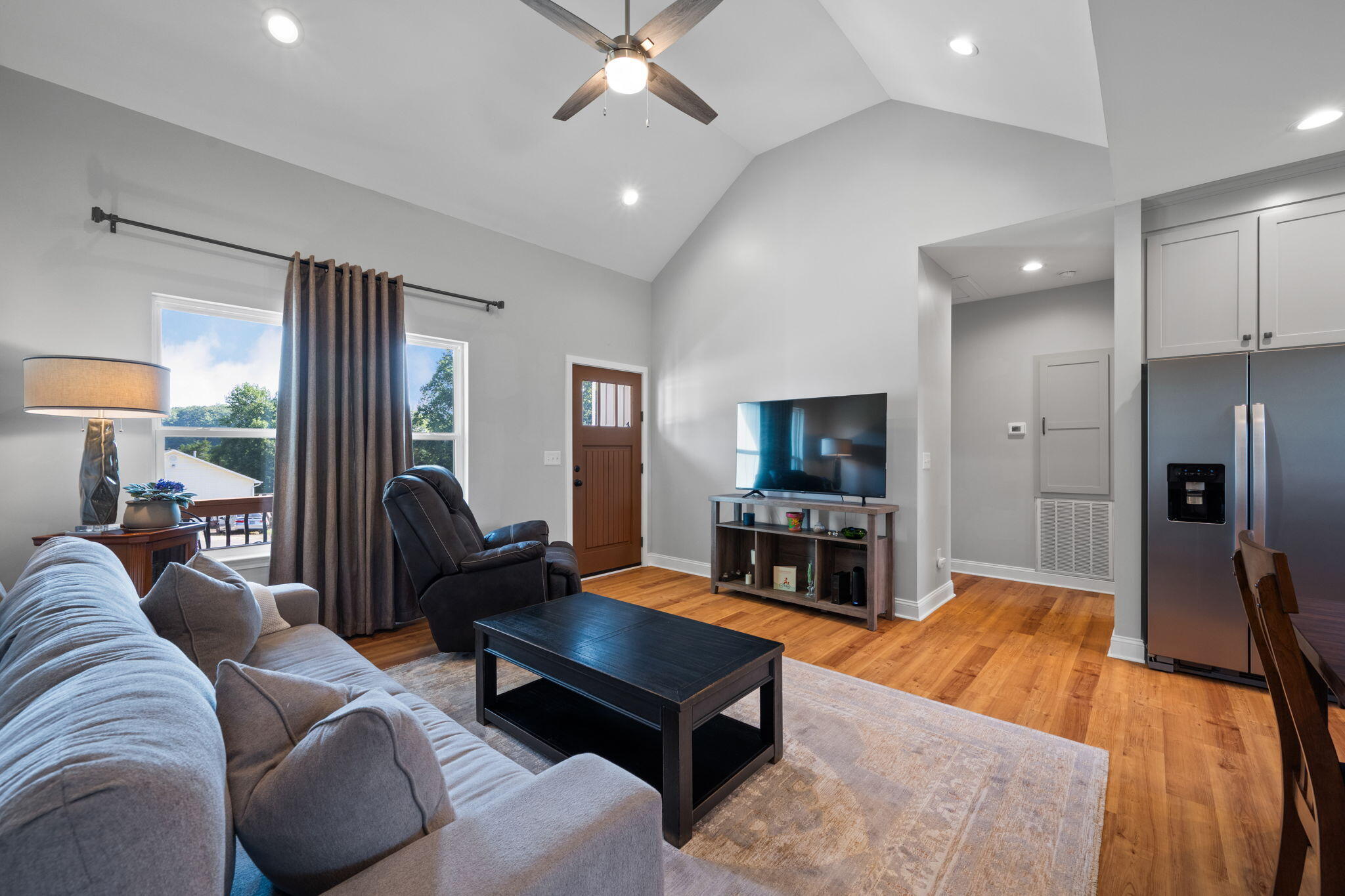 106 Forest Hill Lane