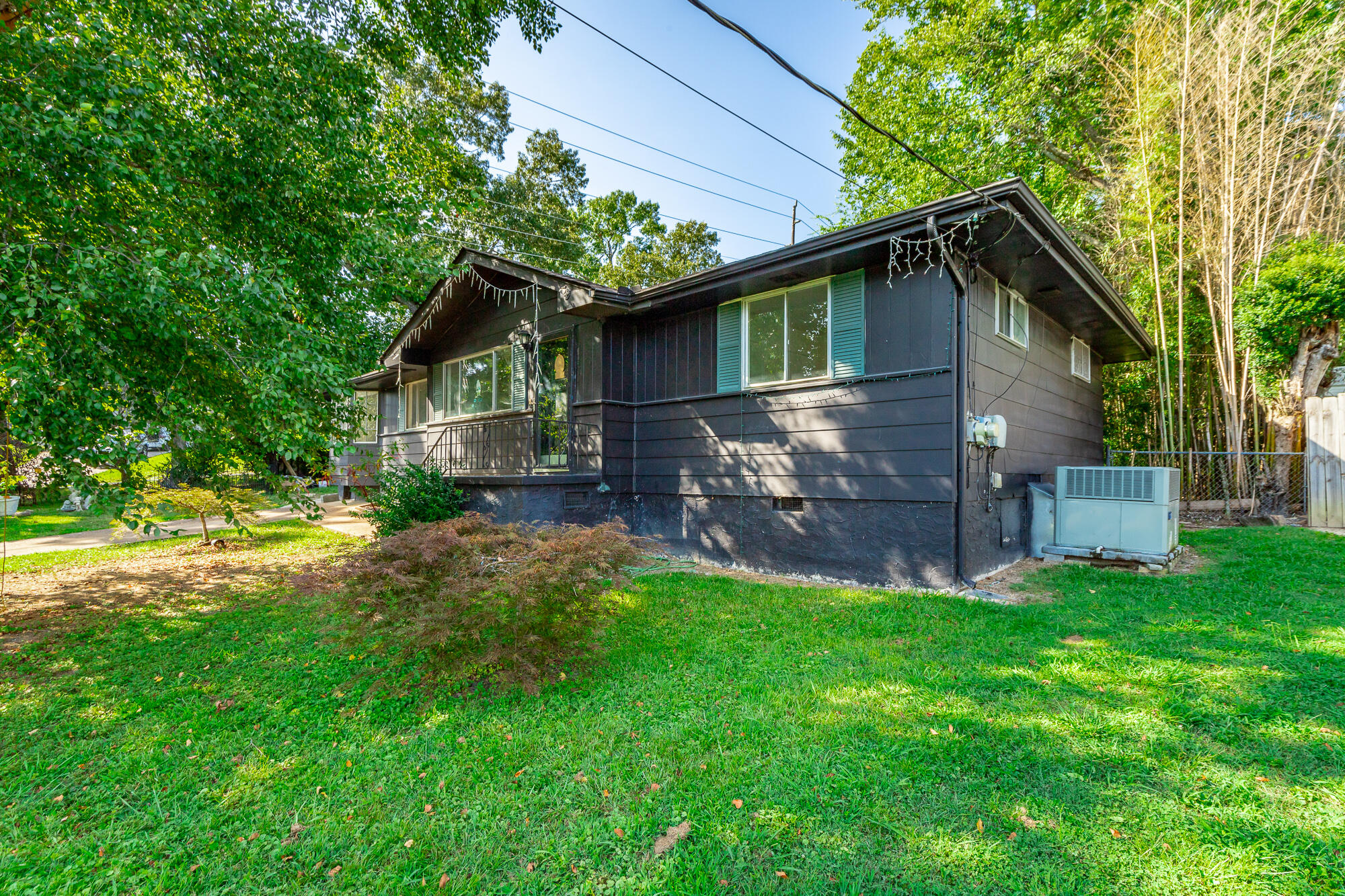 4001 Sherlin Drive