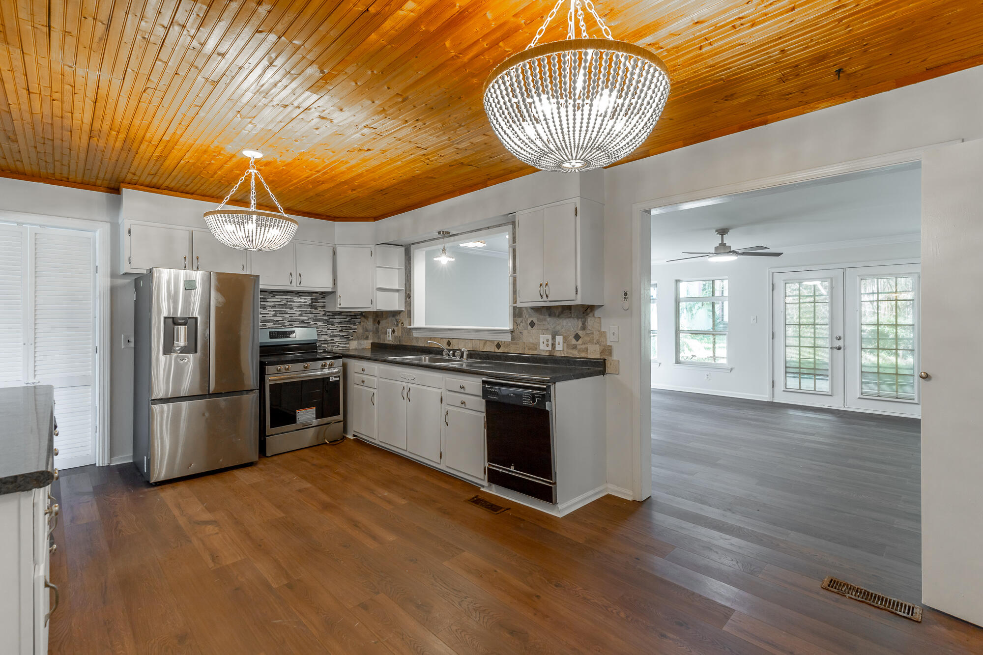 4001 Sherlin Drive