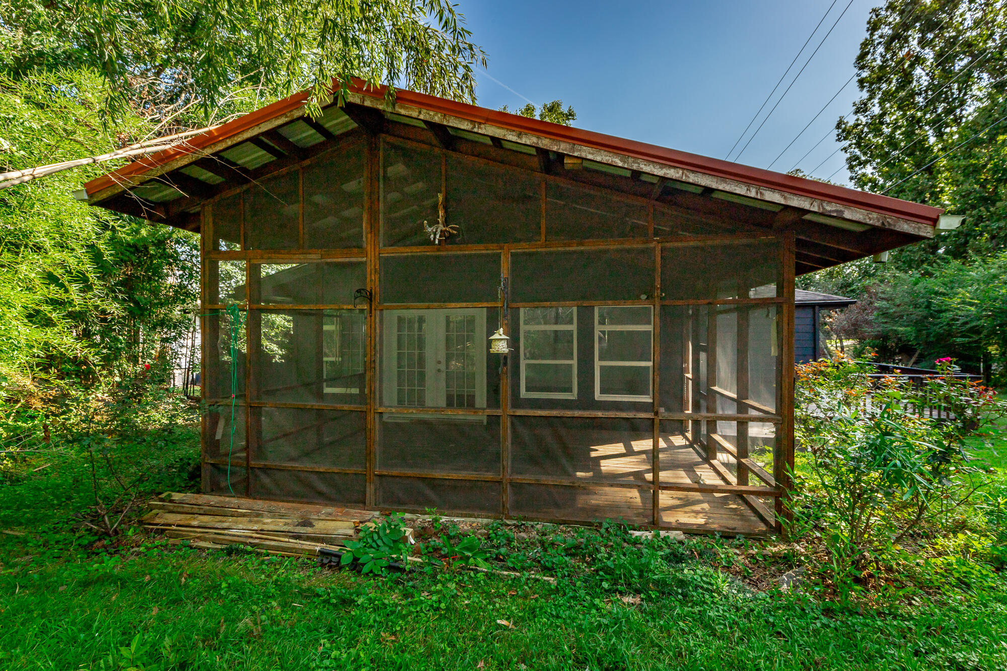 4001 Sherlin Drive