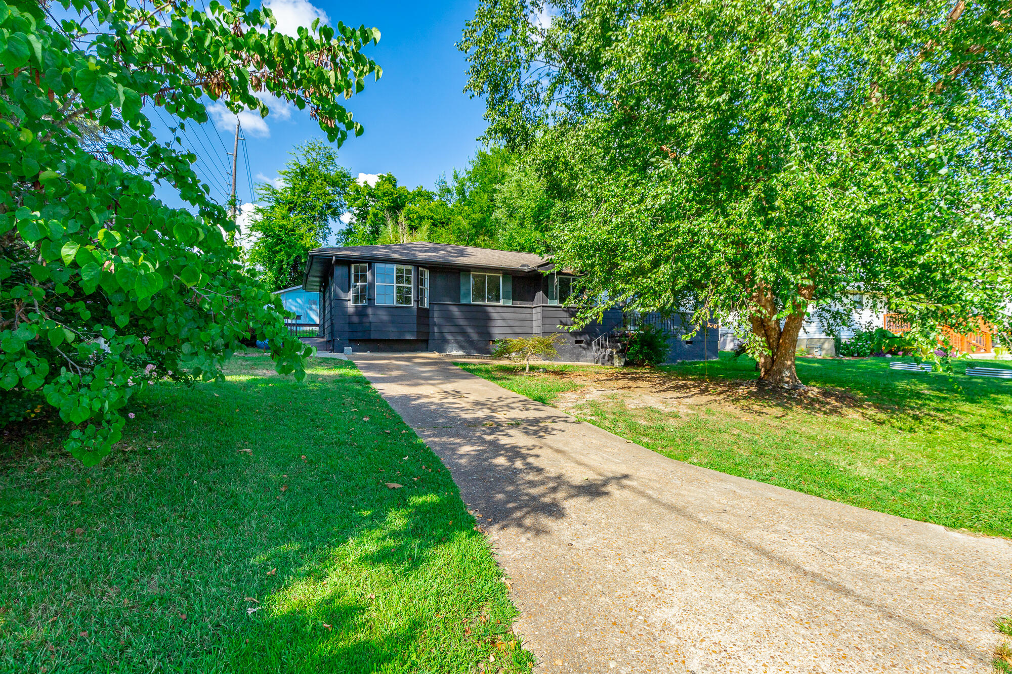 4001 Sherlin Drive