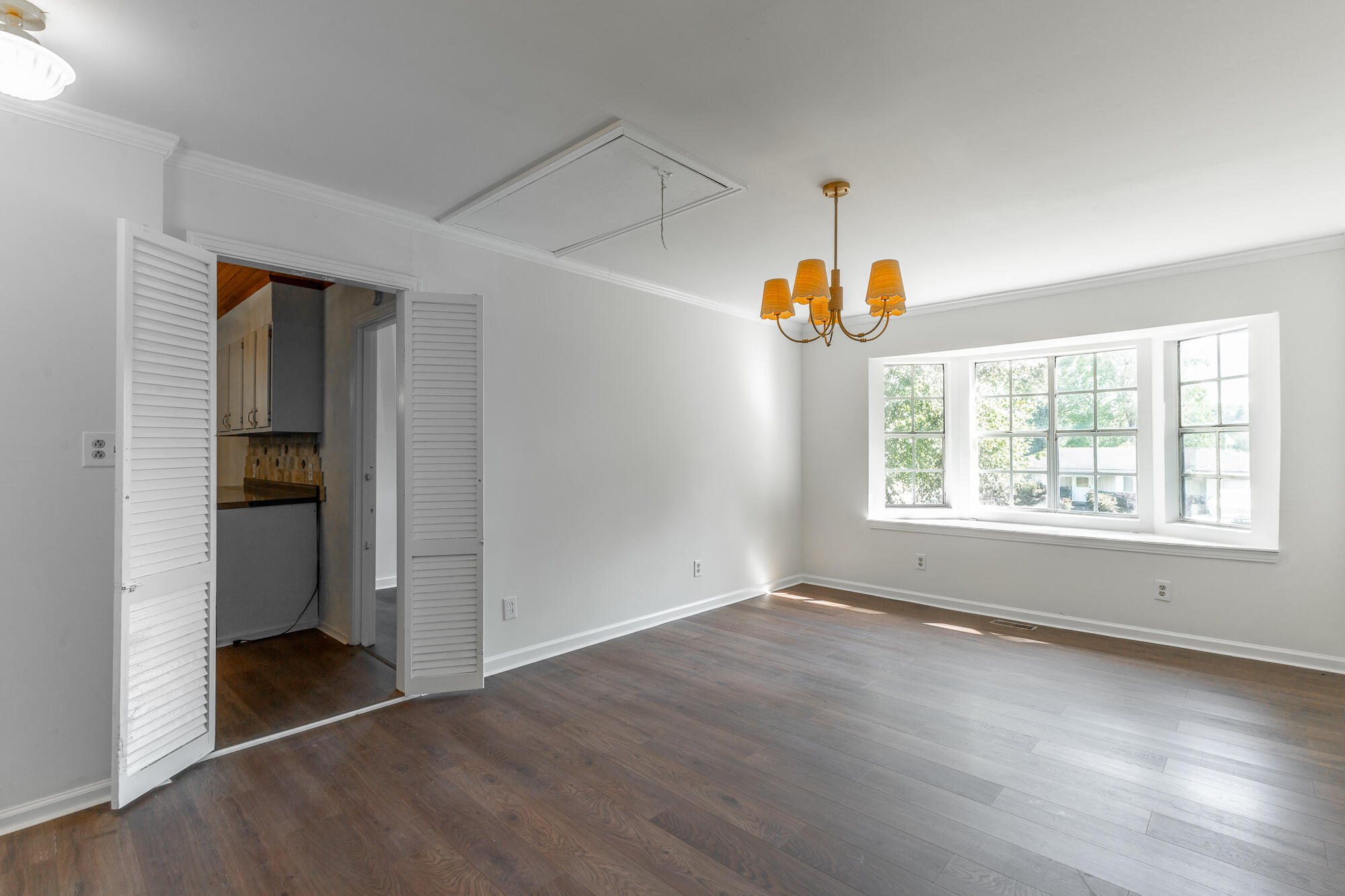 4001 Sherlin Drive