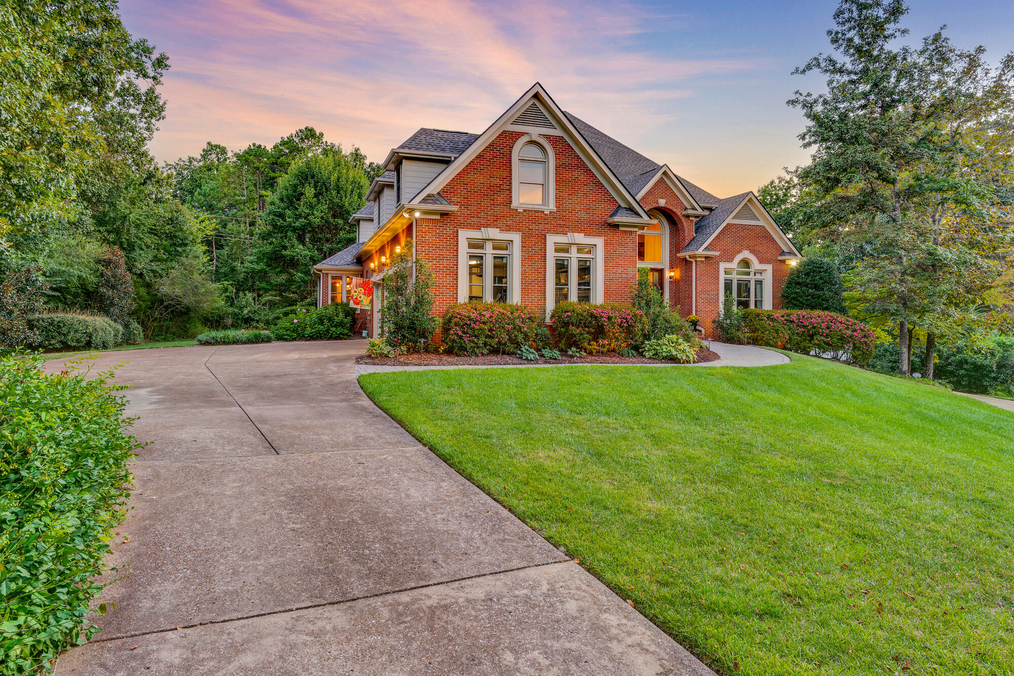 5718 Mountain Grove Drive