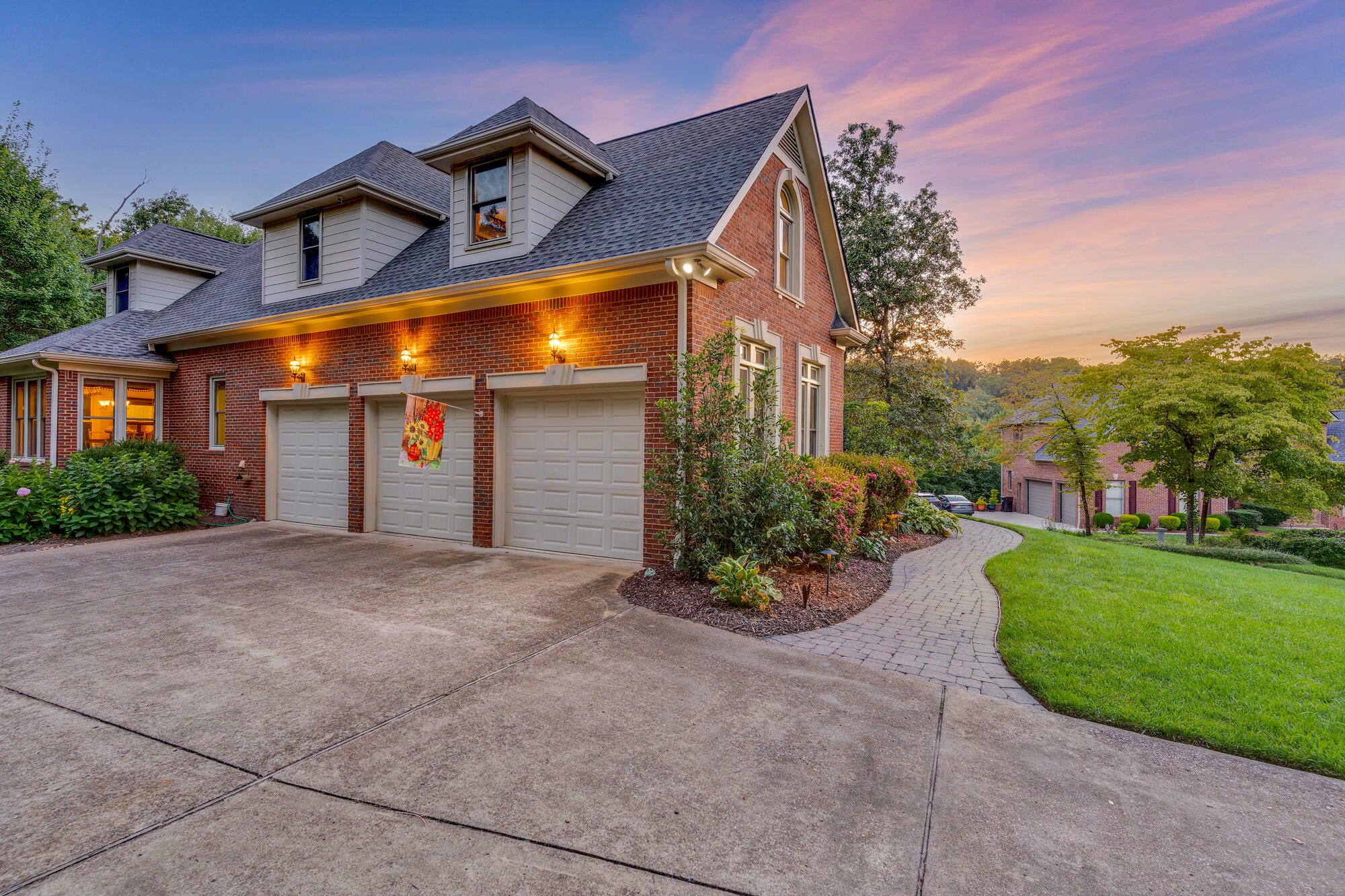 5718 Mountain Grove Drive