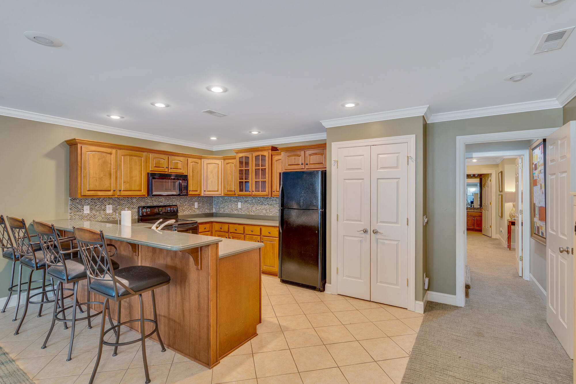 5718 Mountain Grove Drive