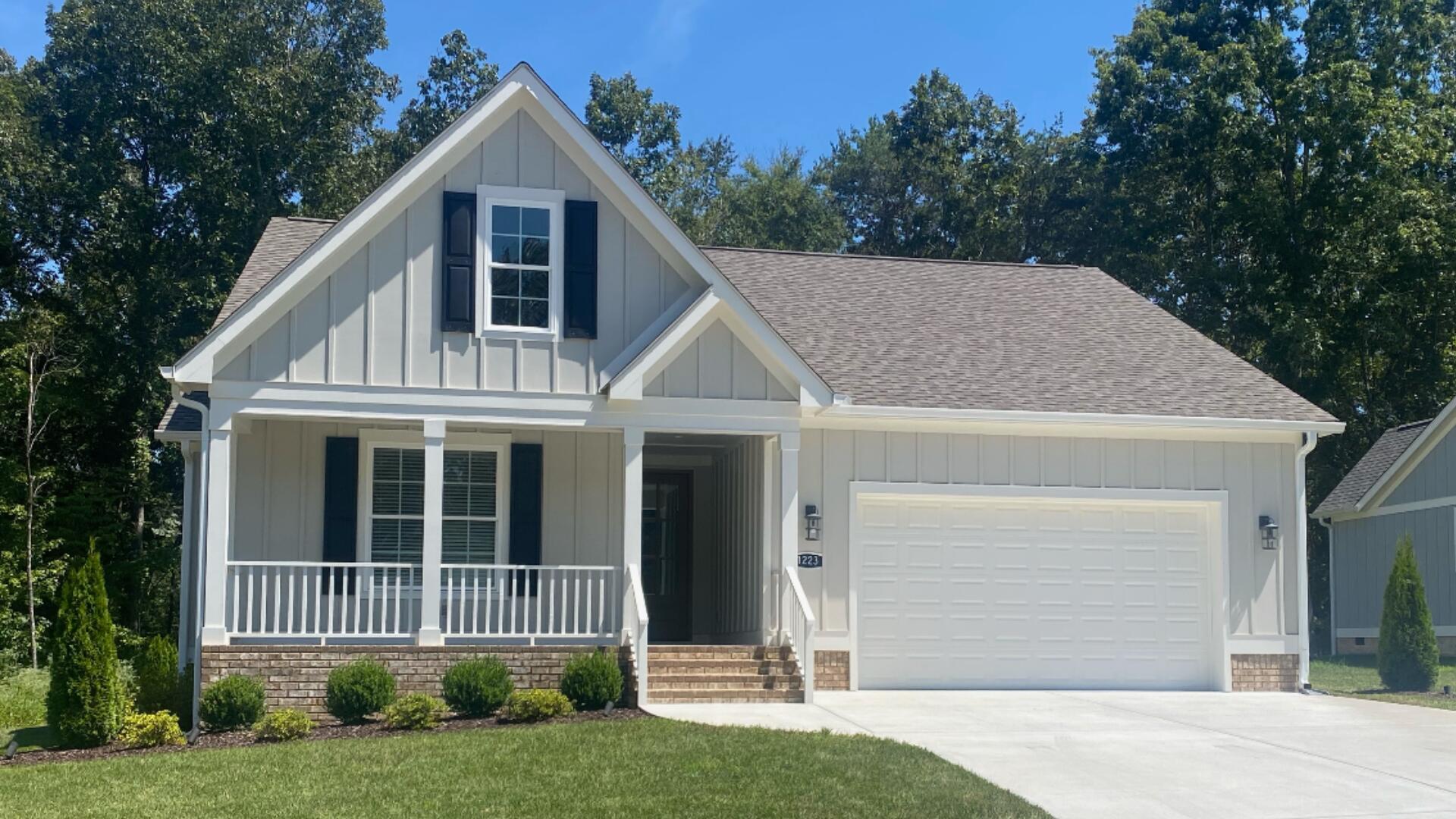 1223 Bentley Lane