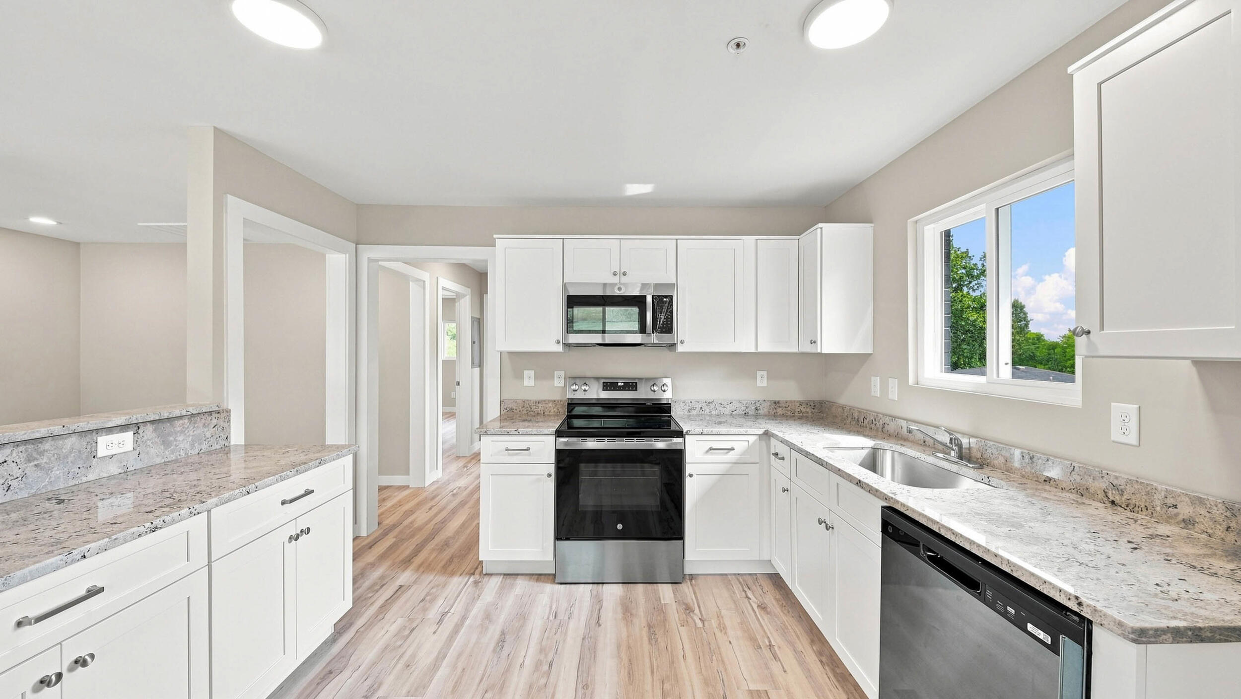 314 E View Drive