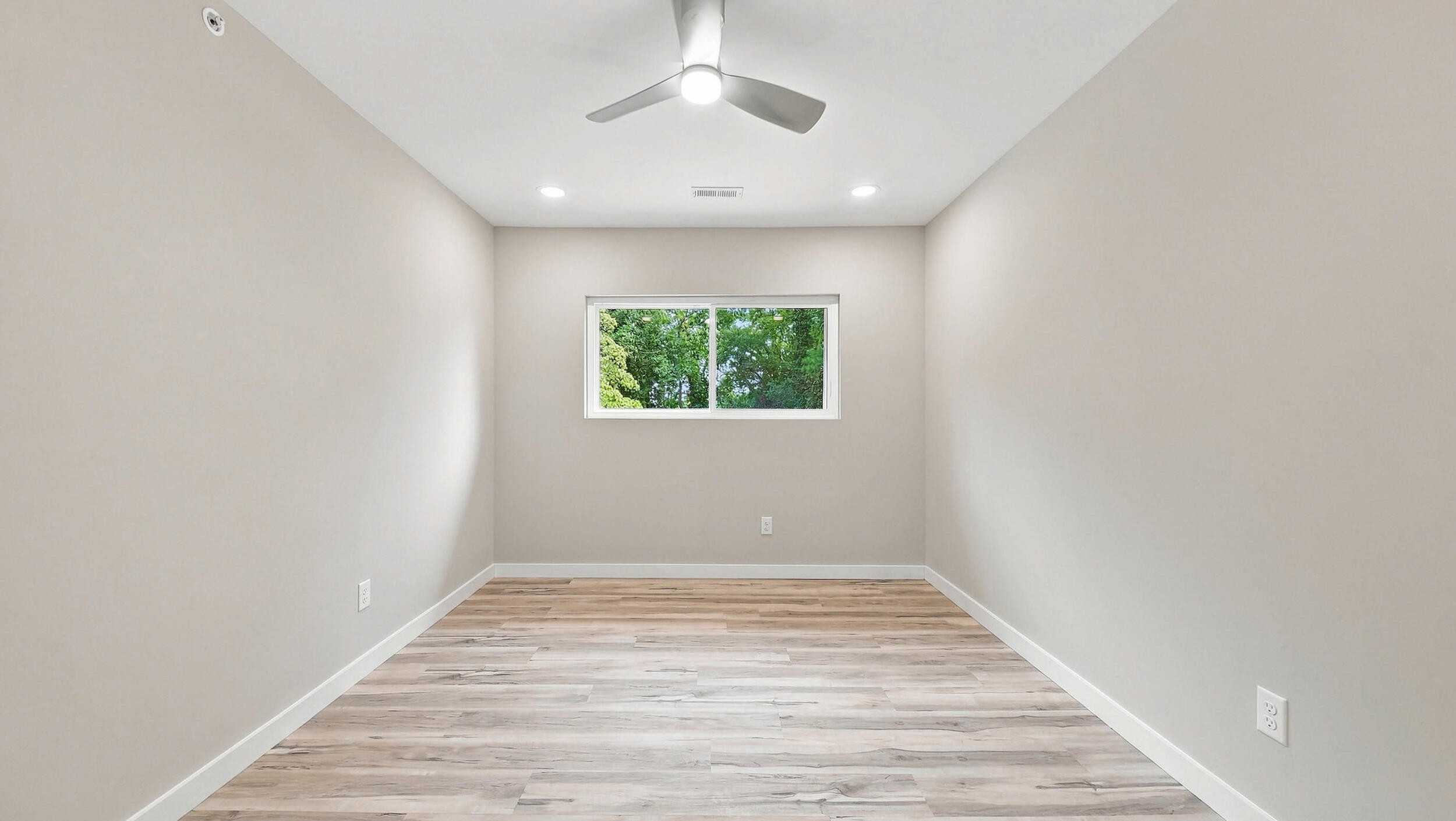 314 E View Drive