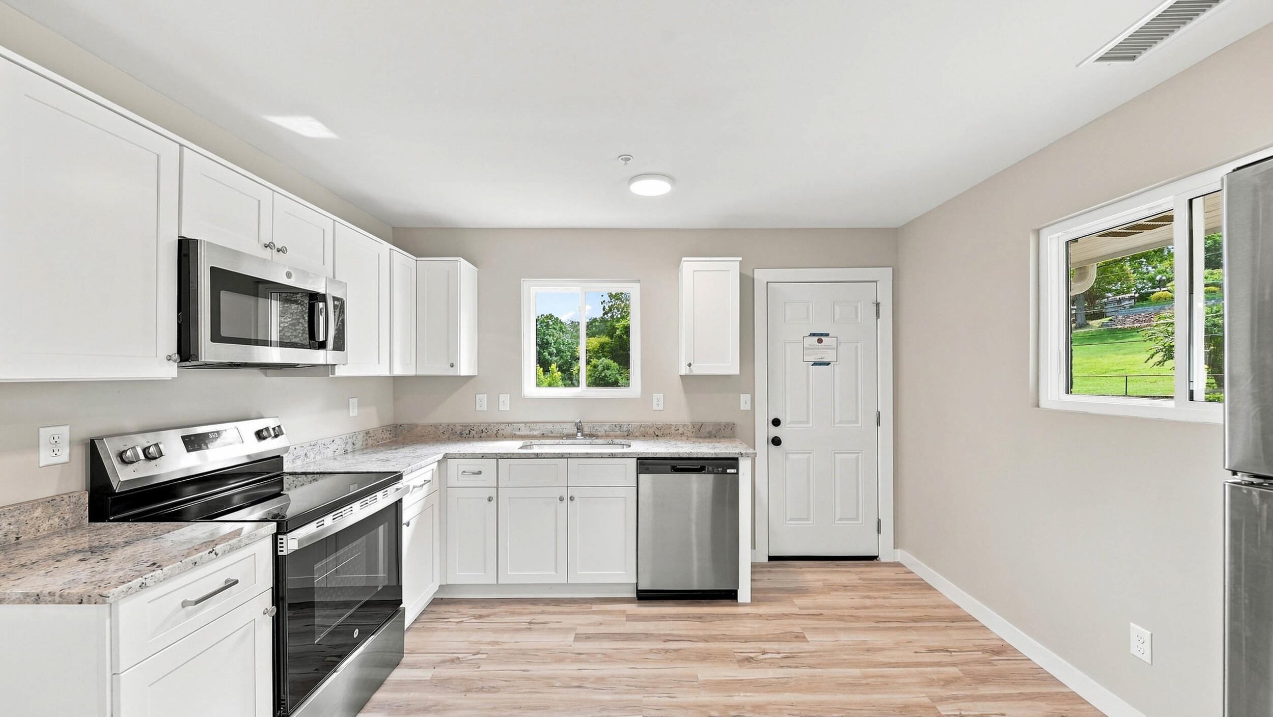 314 E View Drive
