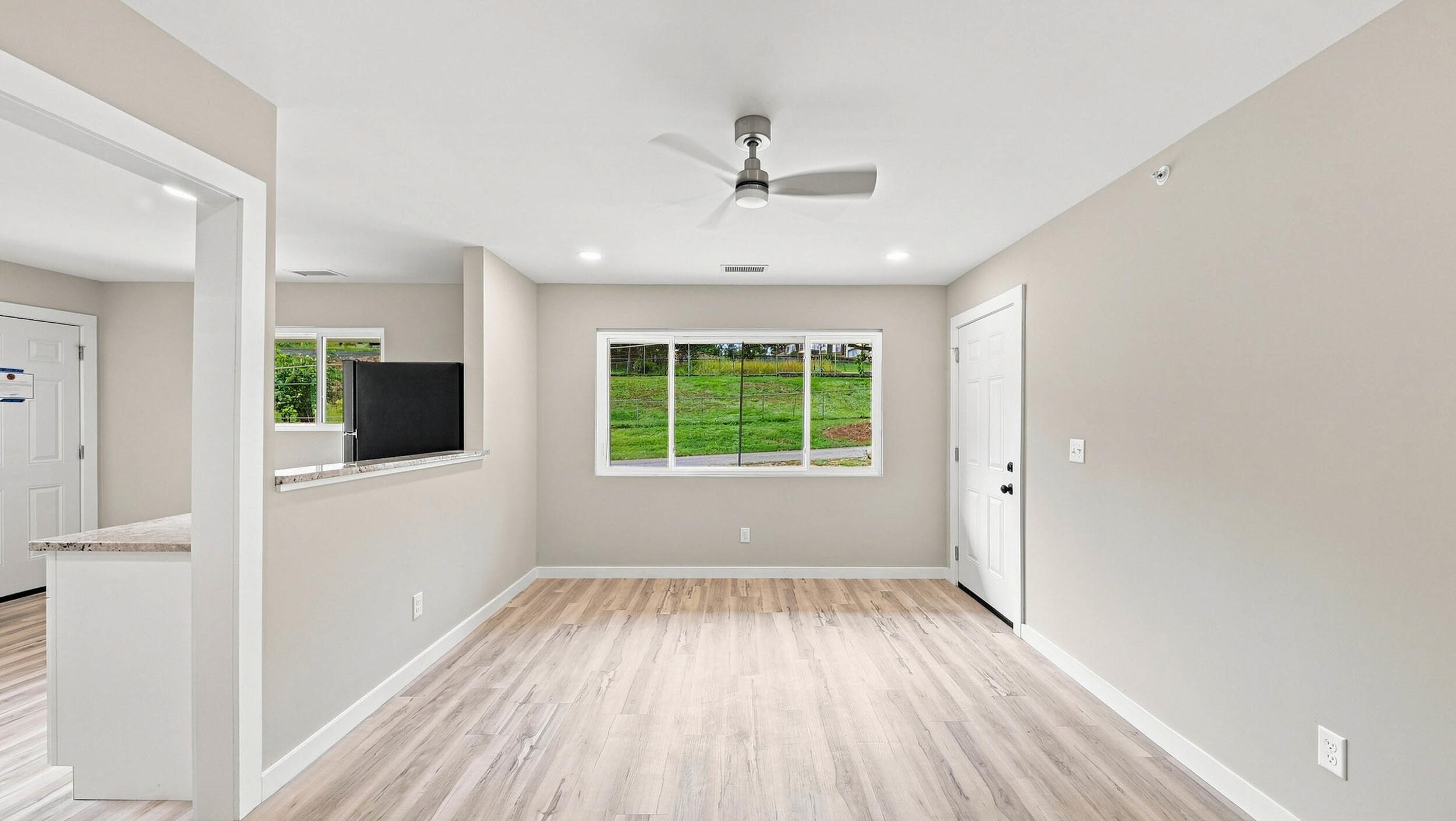 314 E View Drive