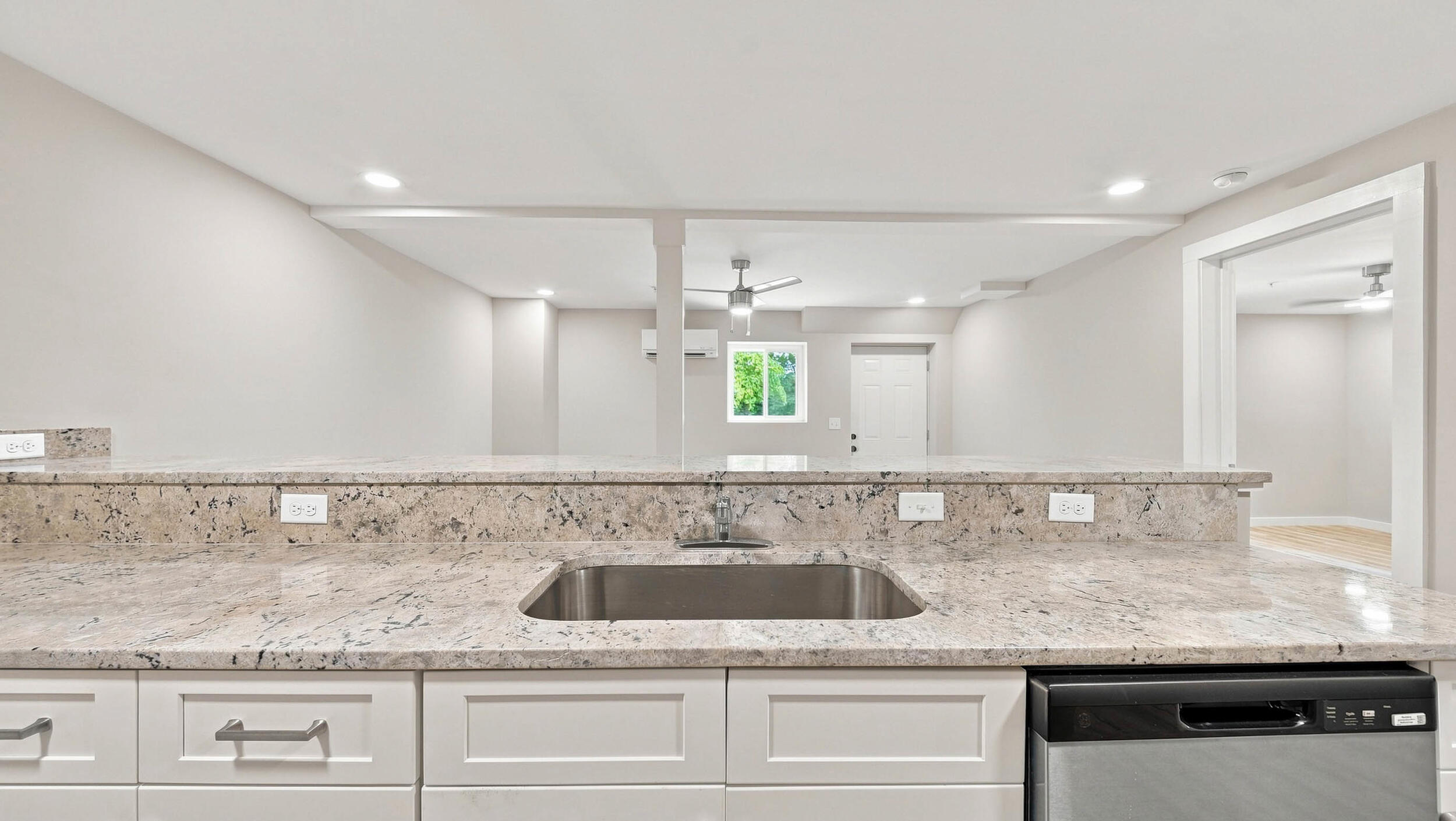 314 E View Drive