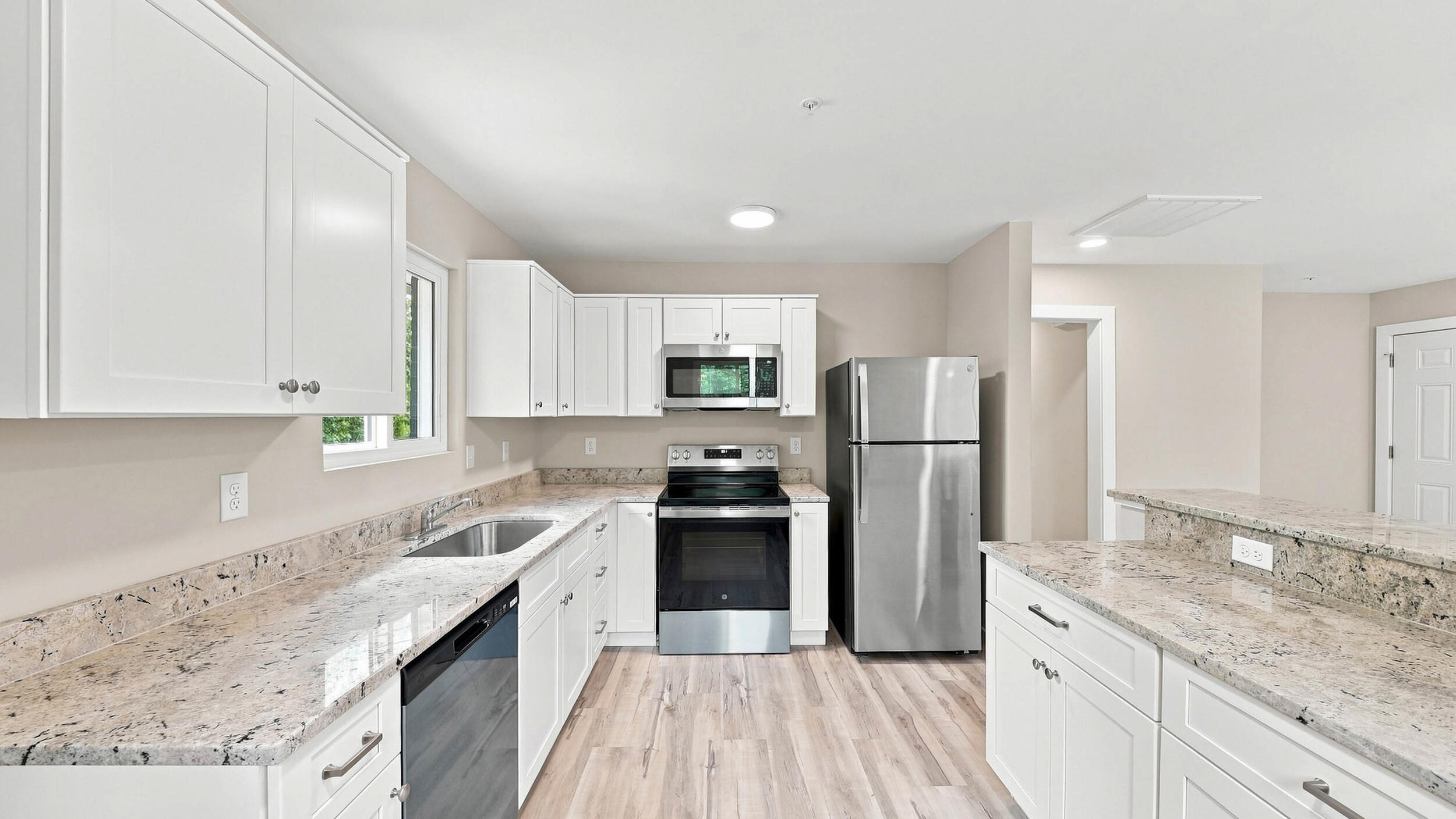 314 E View Drive