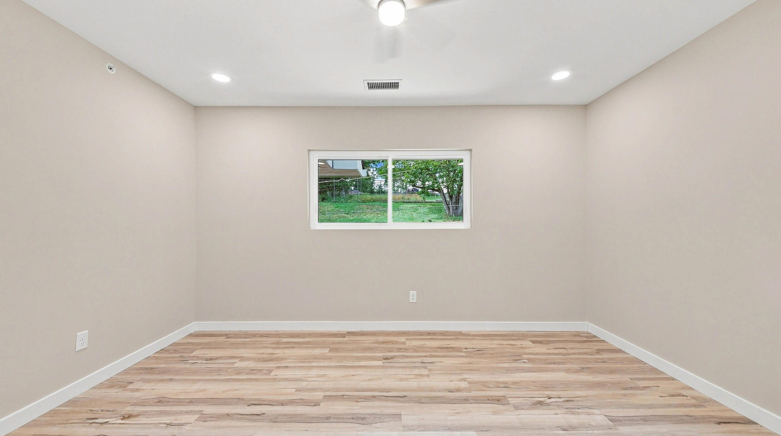 314 E View Drive
