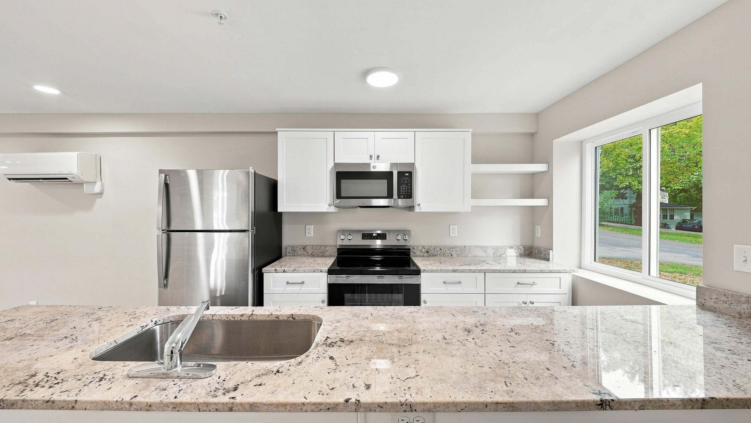314 E View Drive