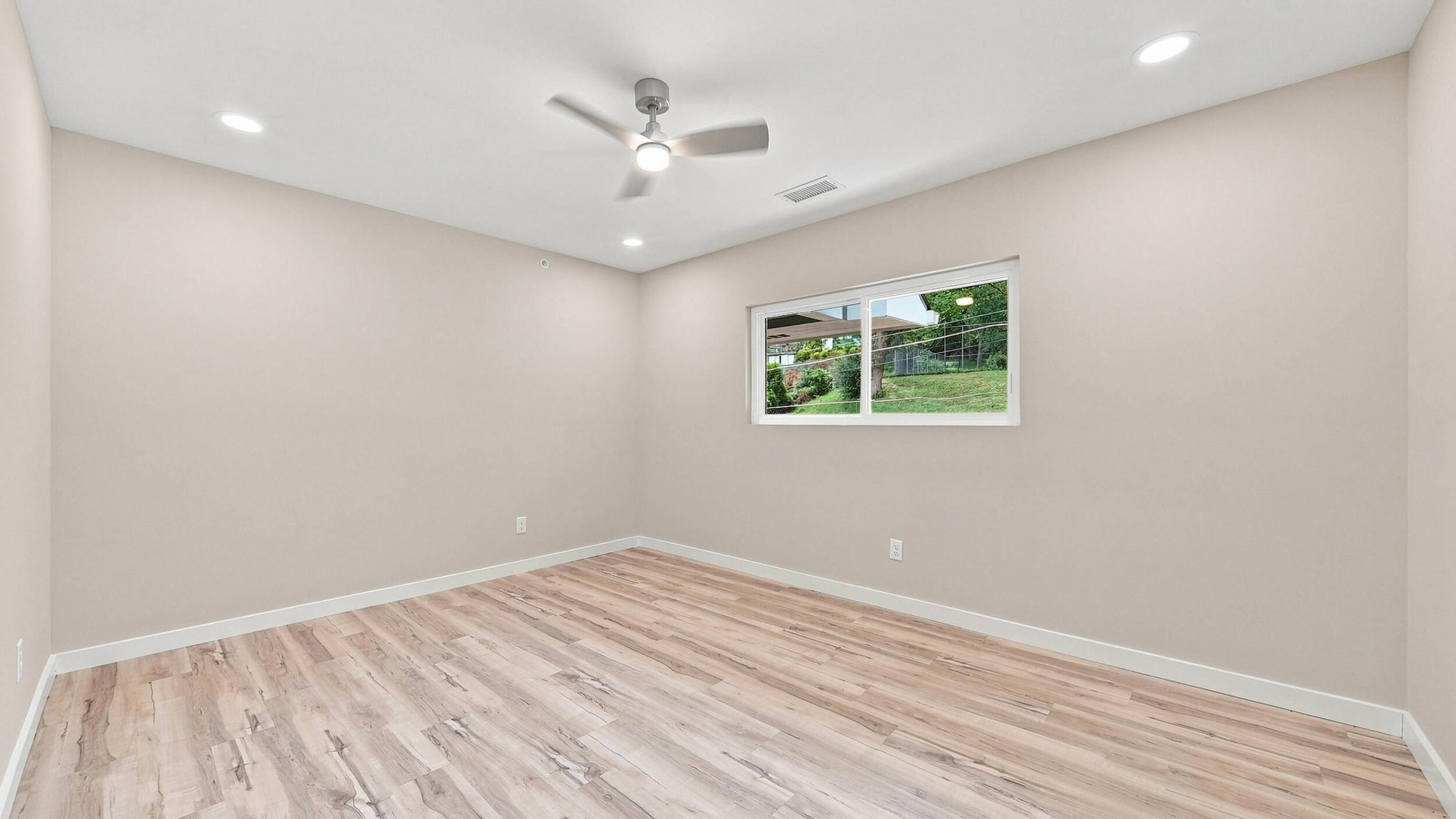 314 E View Drive