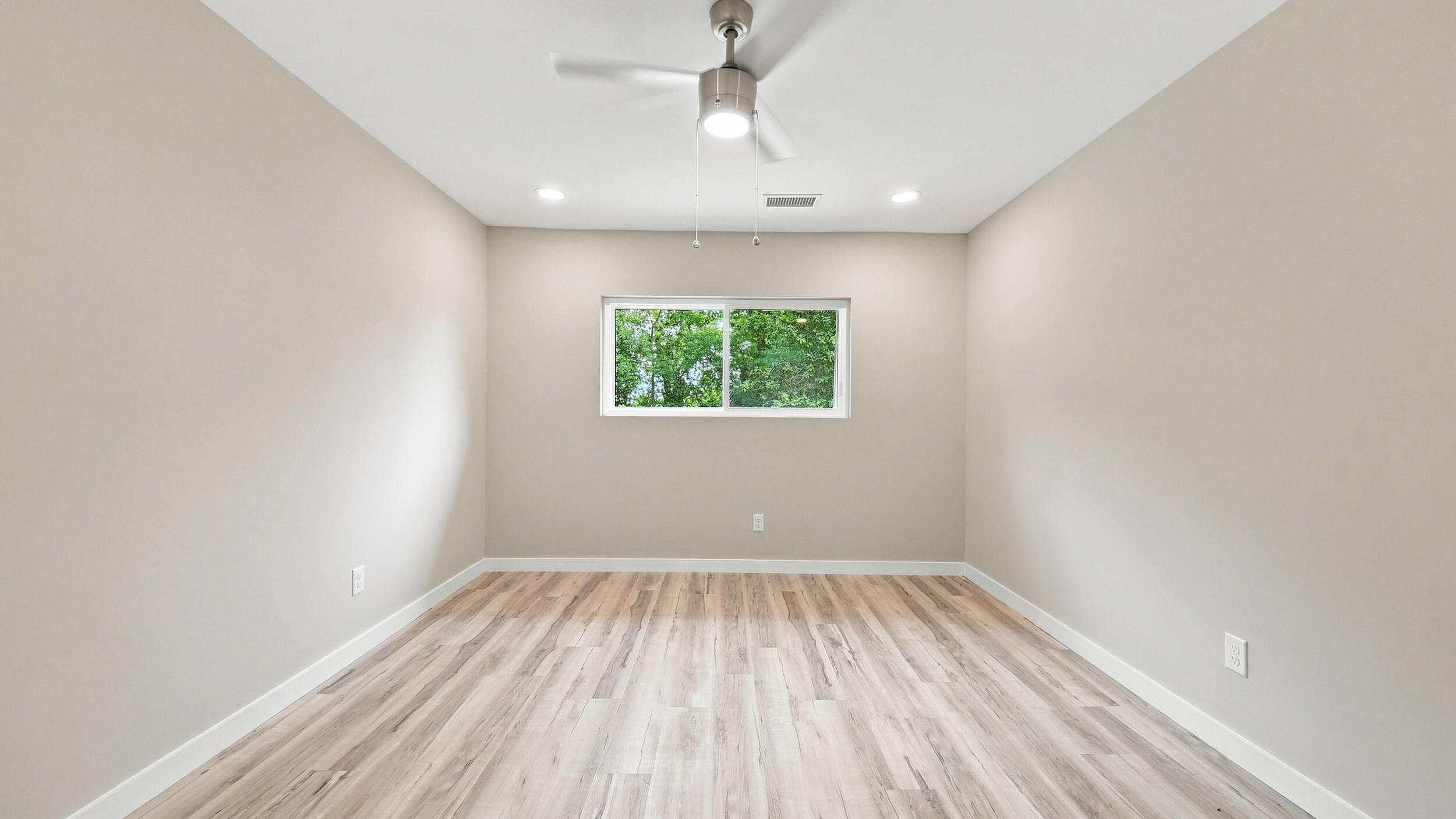 314 E View Drive