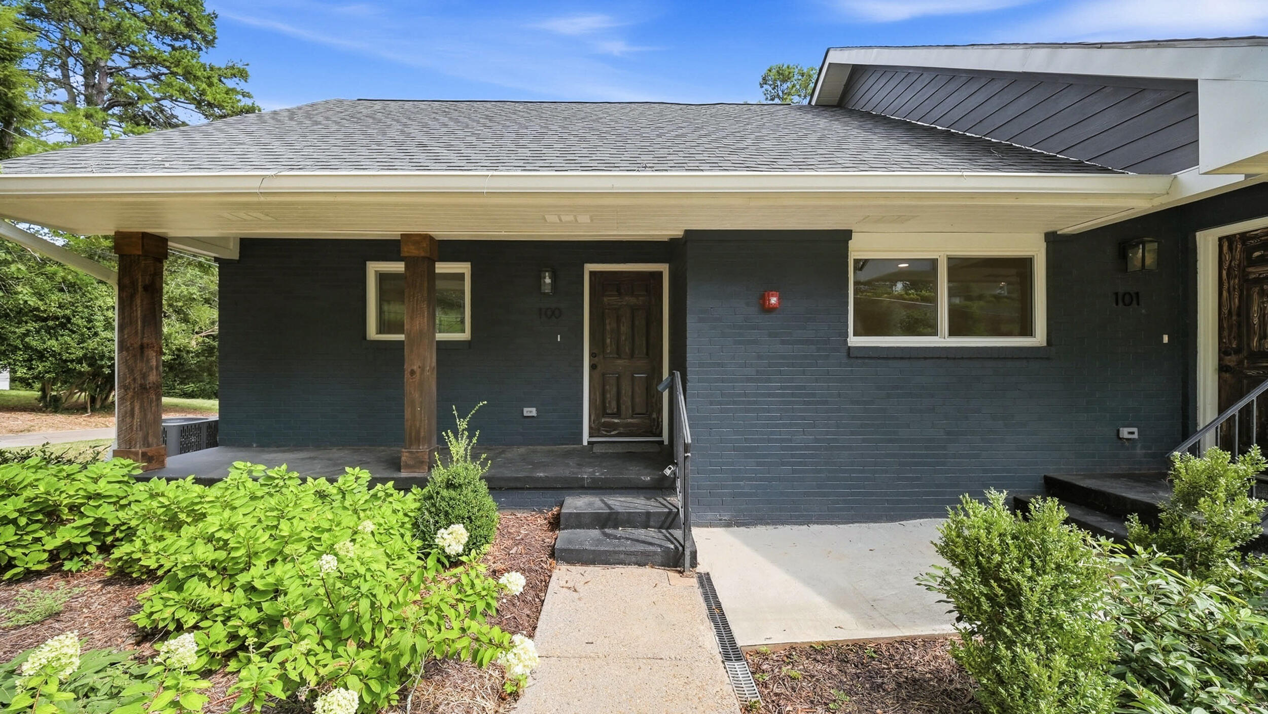 314 E View Drive