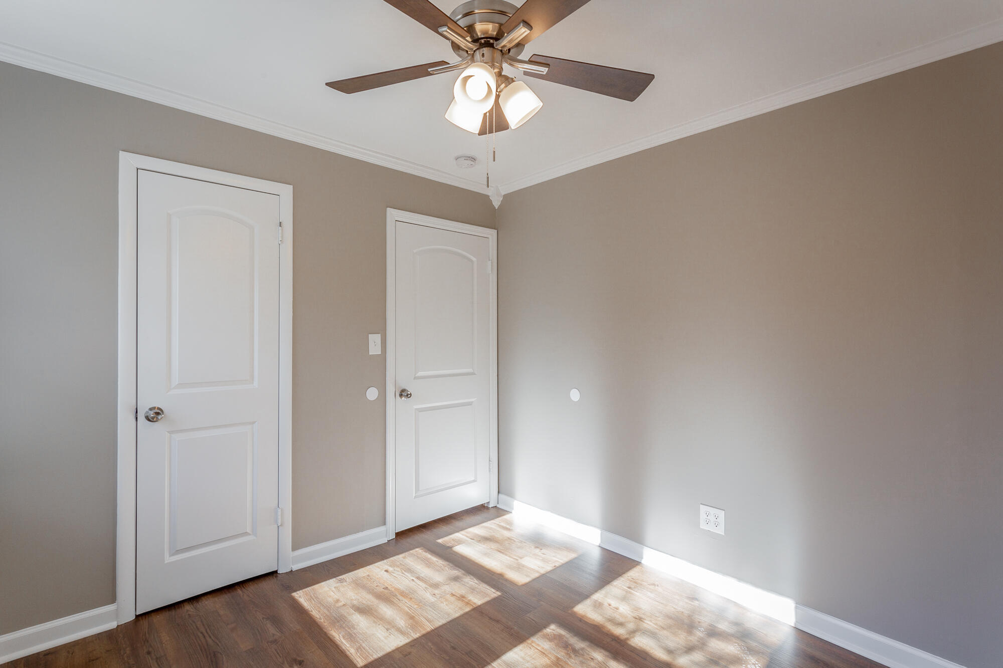 516 Hedgewood Drive