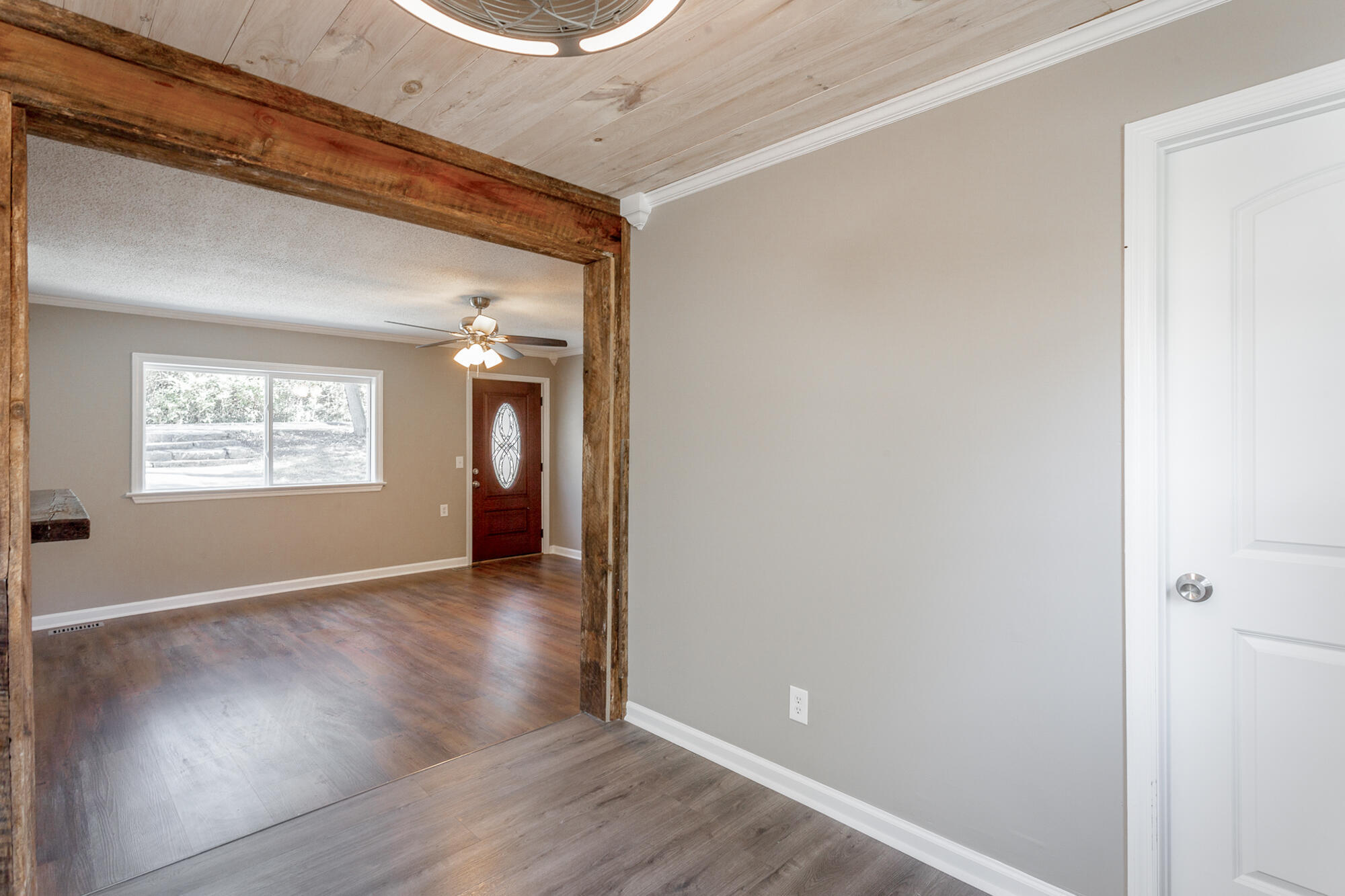 516 Hedgewood Drive