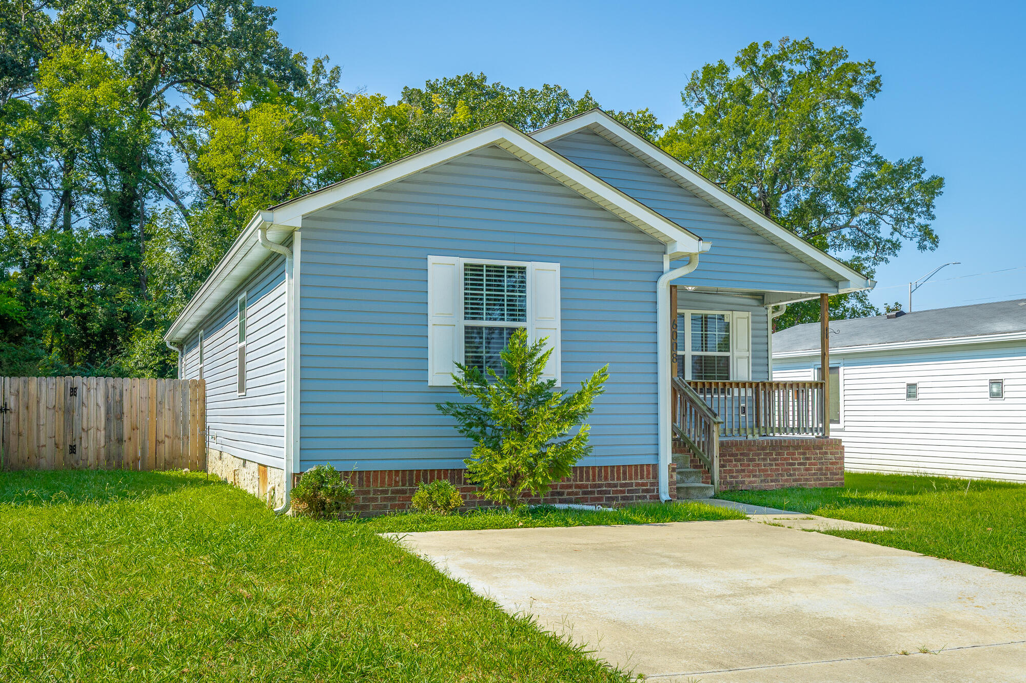6008 Fisk Avenue