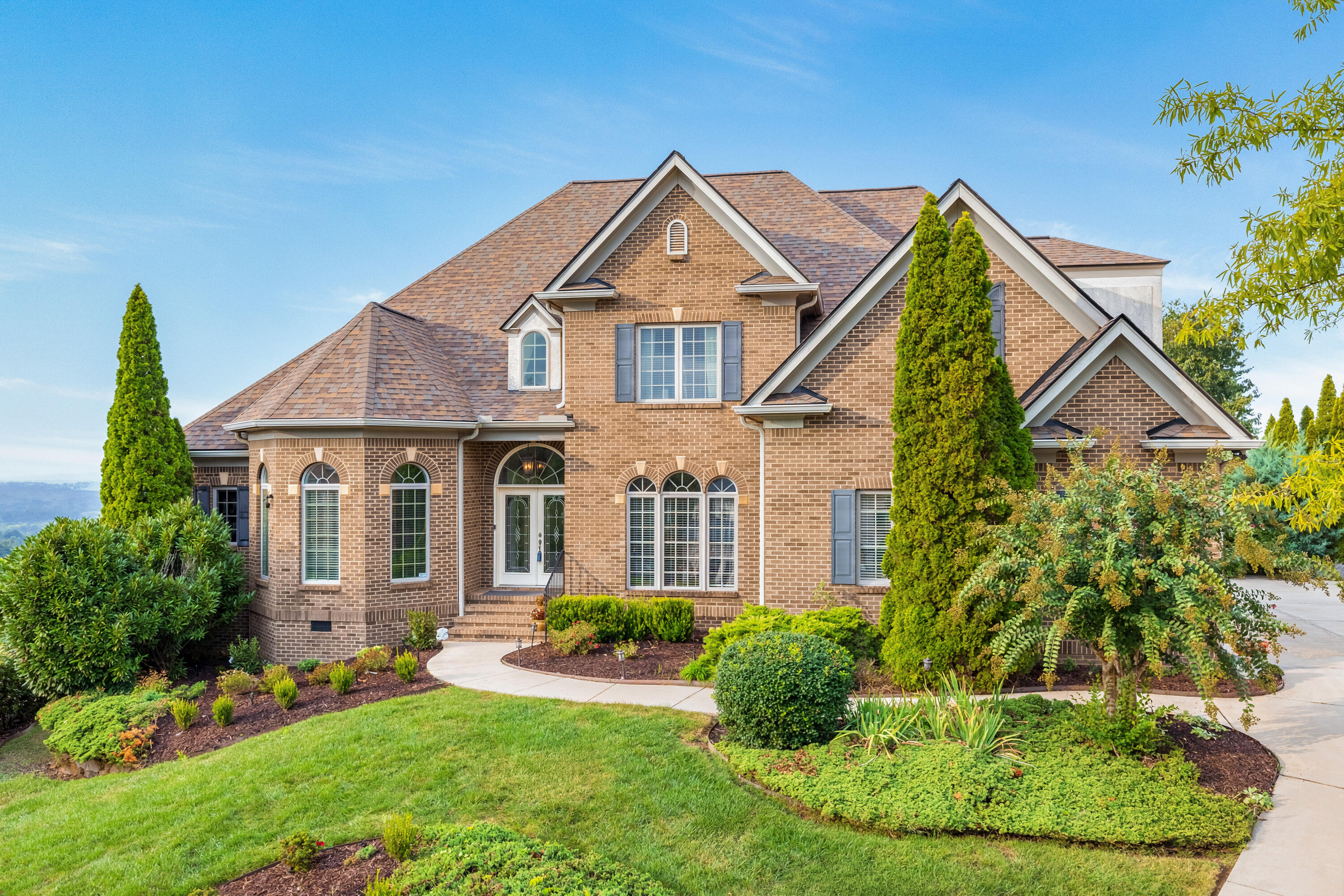 2252 Horizons Drive